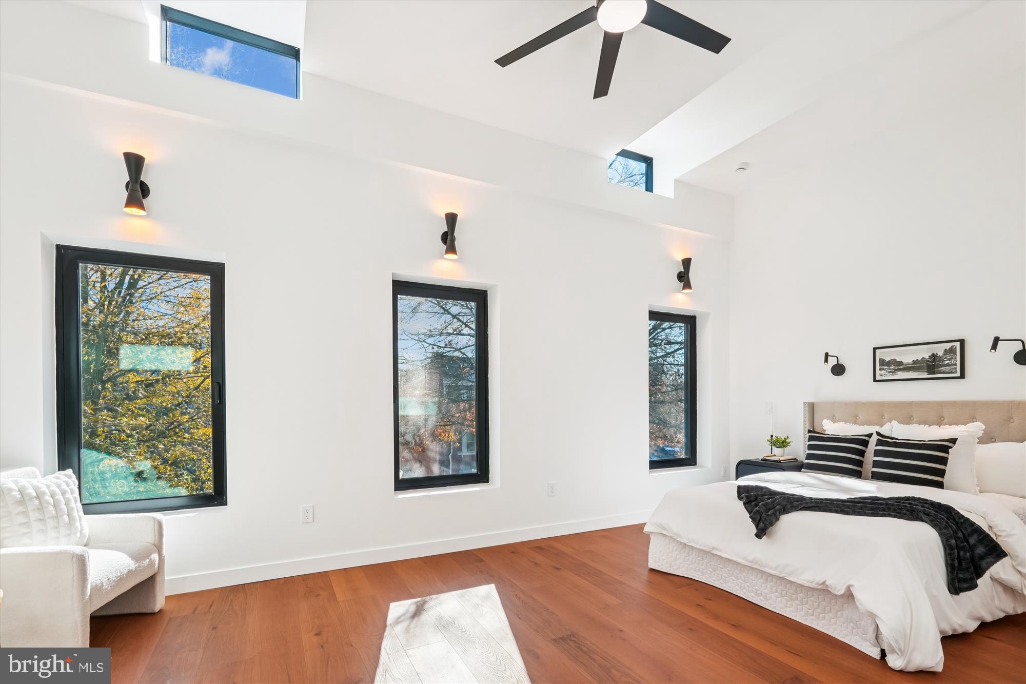 951 SHEPHERD STREET NW