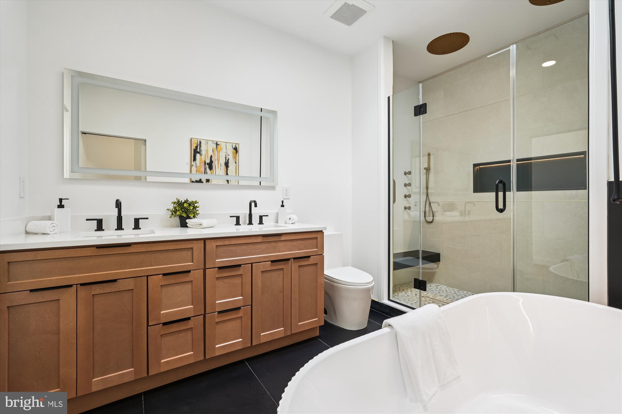 951 SHEPHERD STREET NW