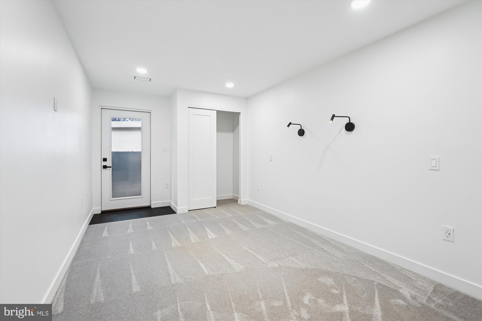 951 SHEPHERD STREET NW