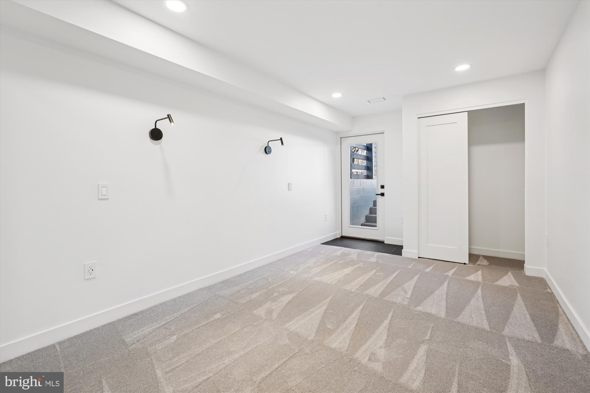 951 SHEPHERD STREET NW