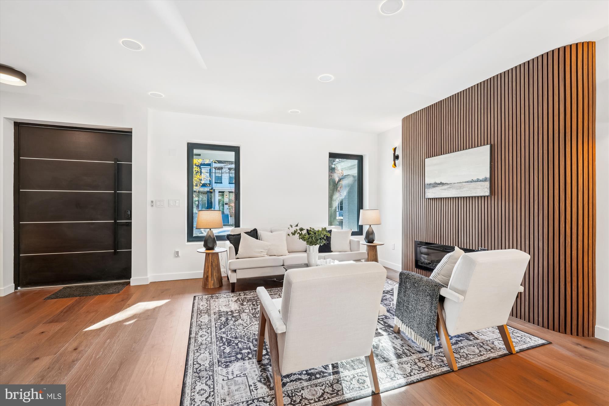 951 SHEPHERD STREET NW