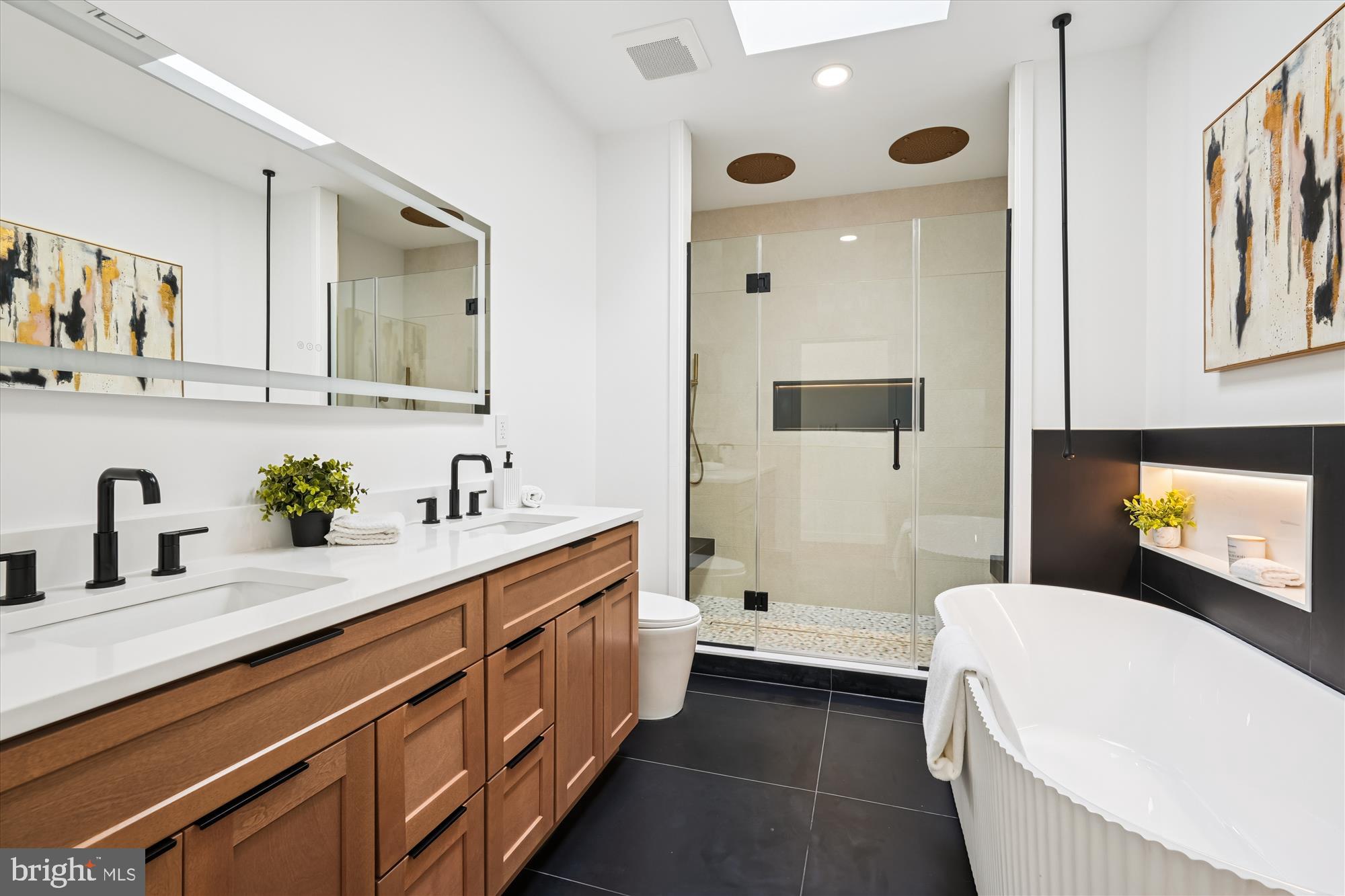 951 SHEPHERD STREET NW