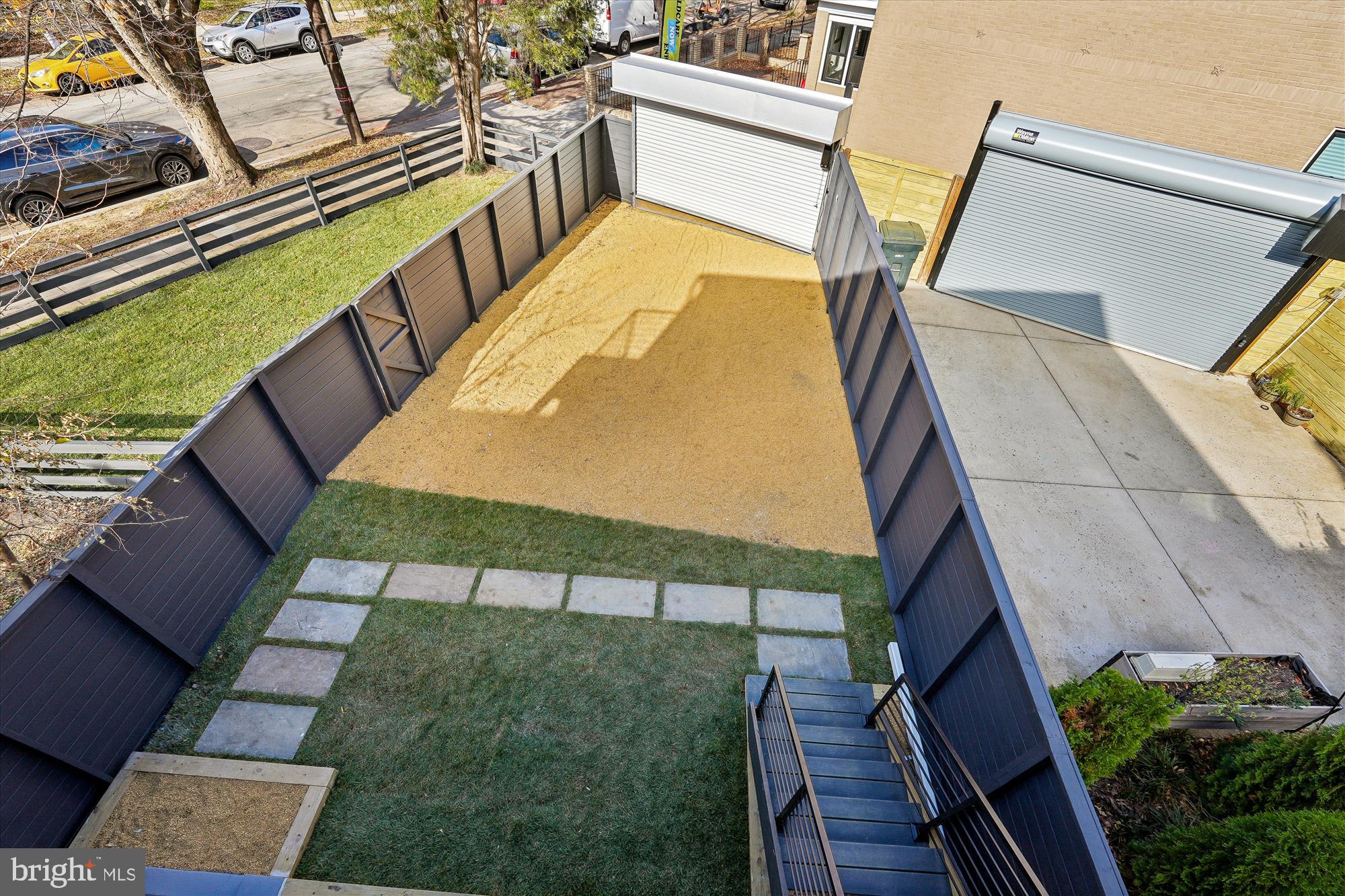 951 SHEPHERD STREET NW