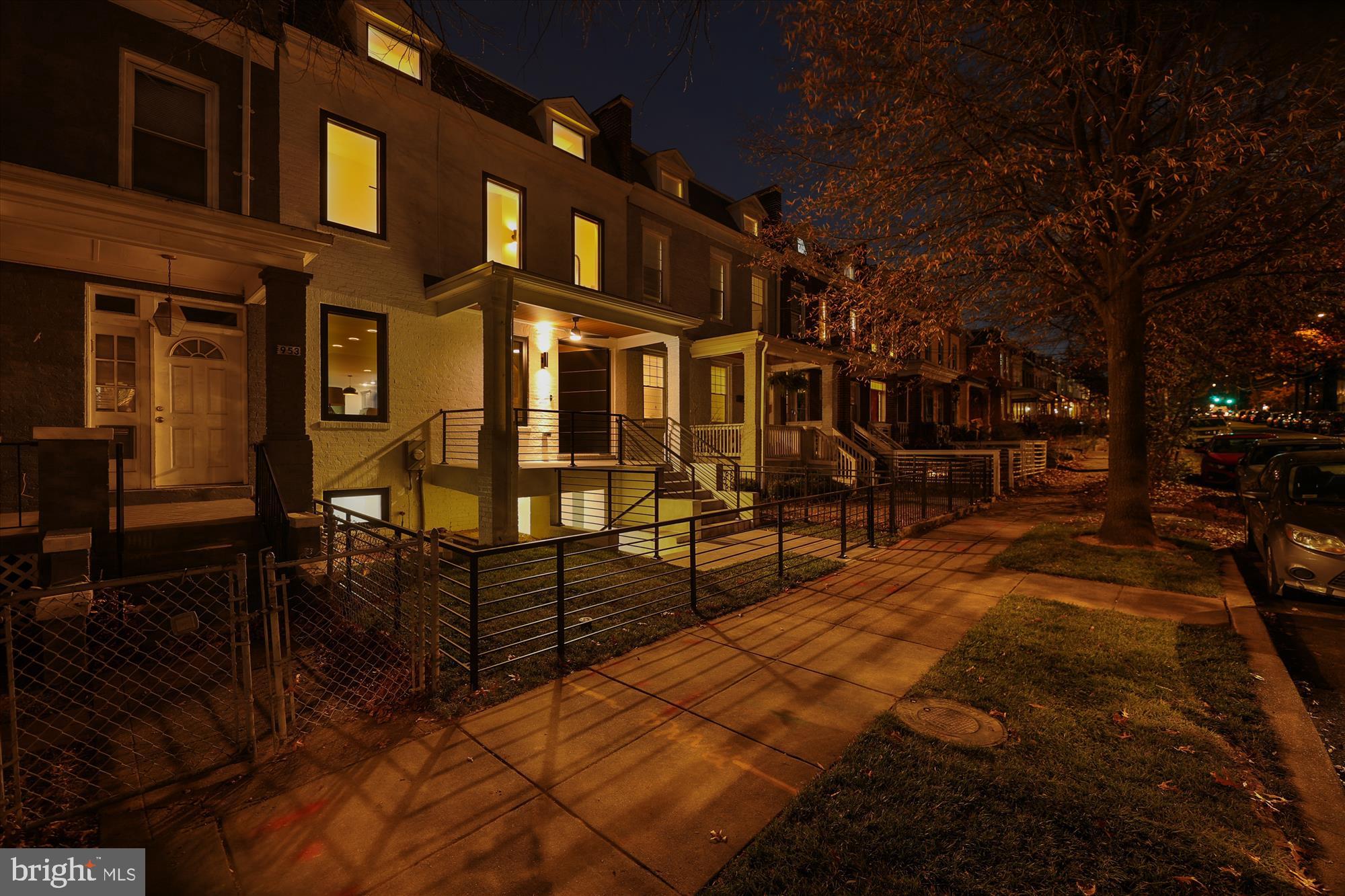 951 SHEPHERD STREET NW