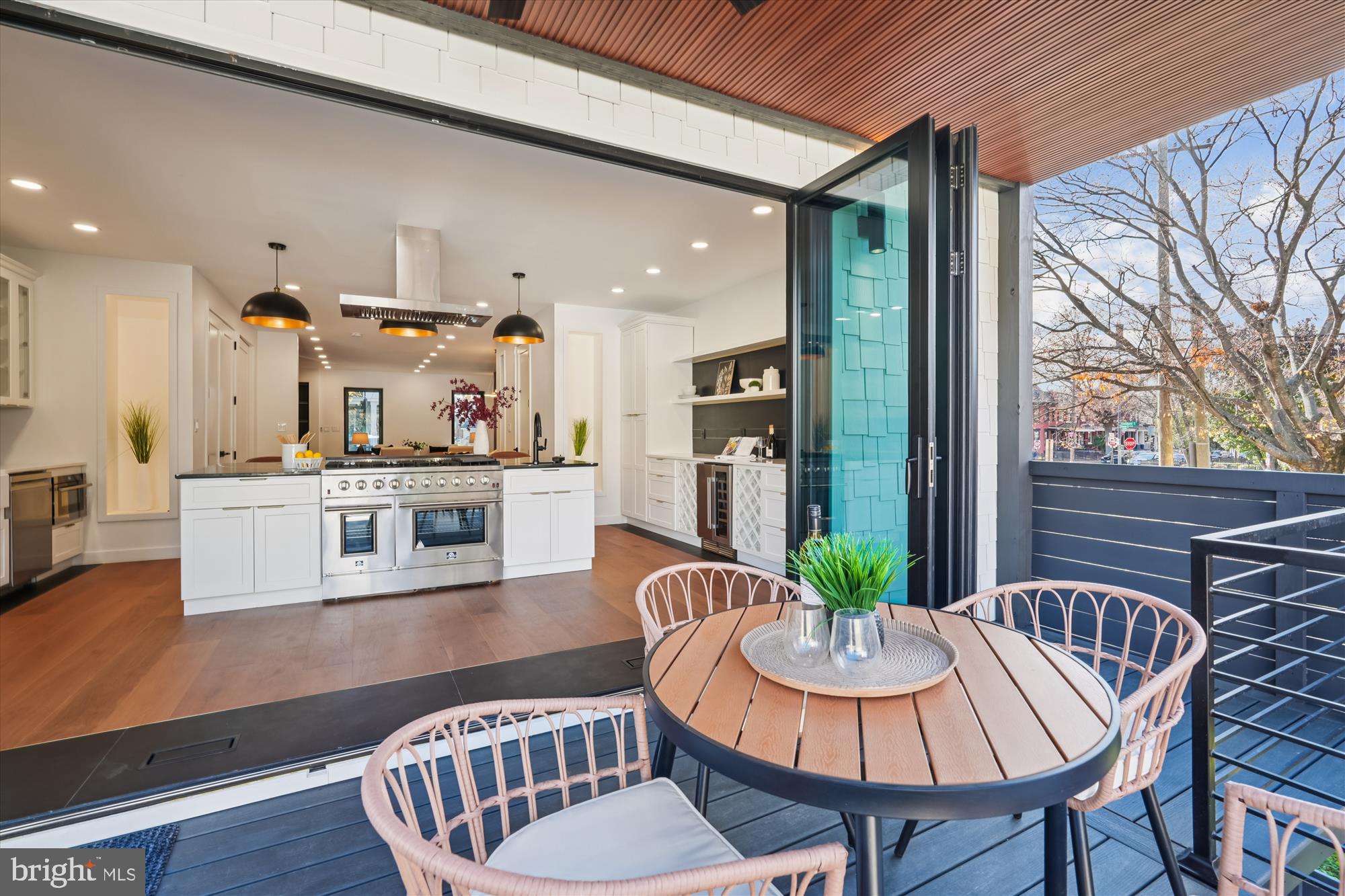 951 SHEPHERD STREET NW