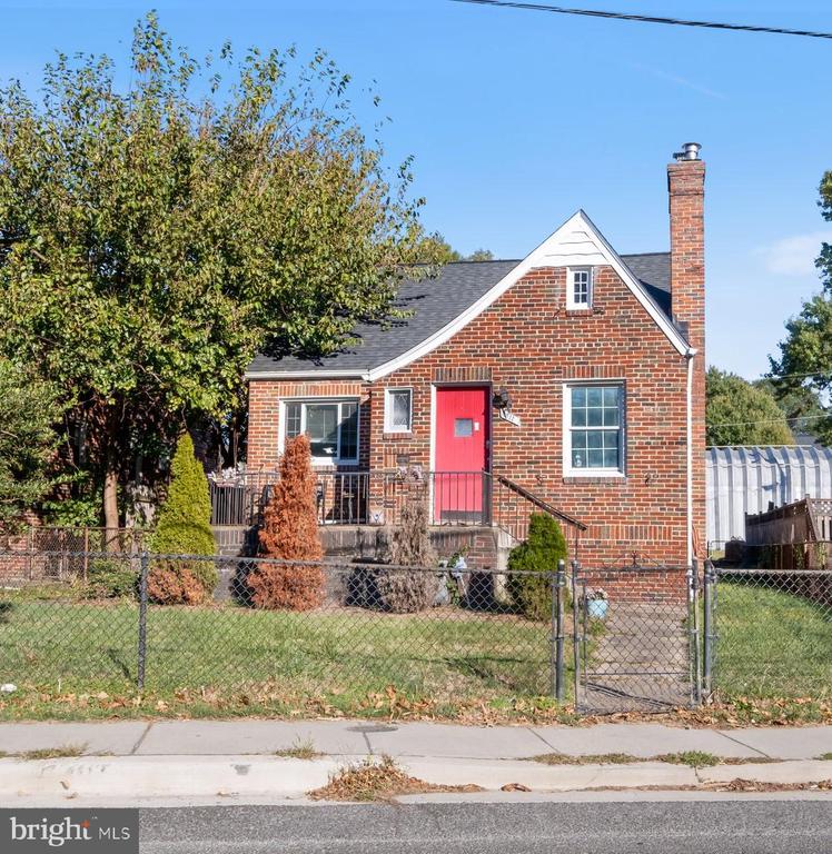 5511 BLAIR ROAD NE