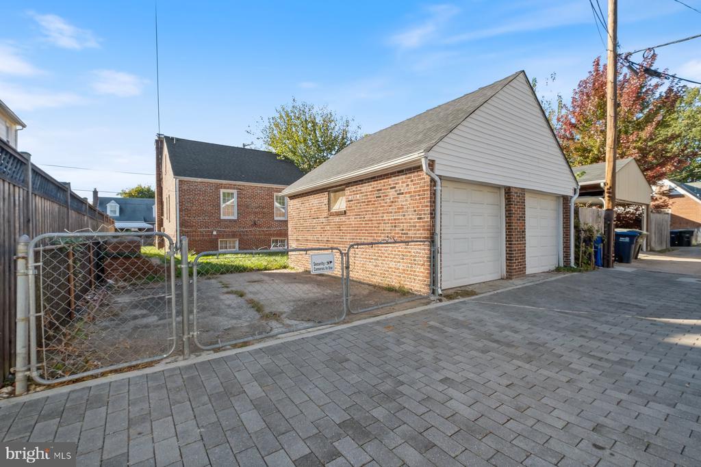 5511 BLAIR ROAD NE