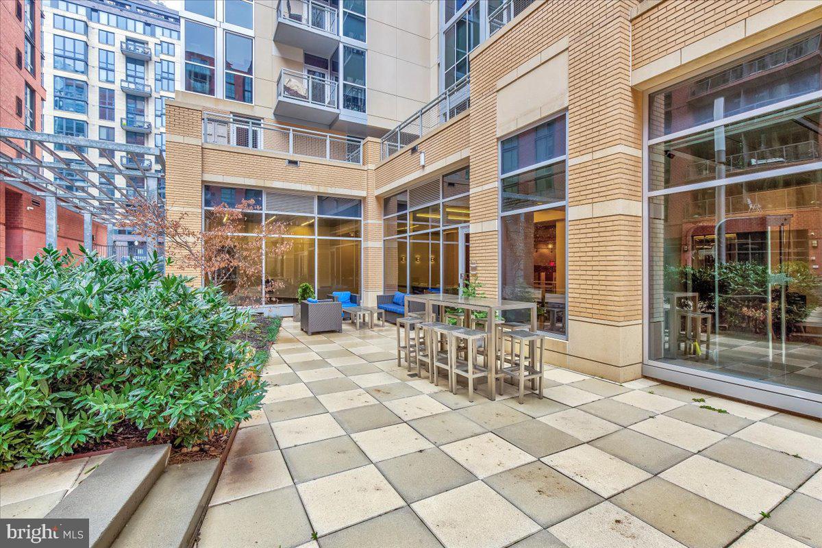 1025 1ST STREET SE 614