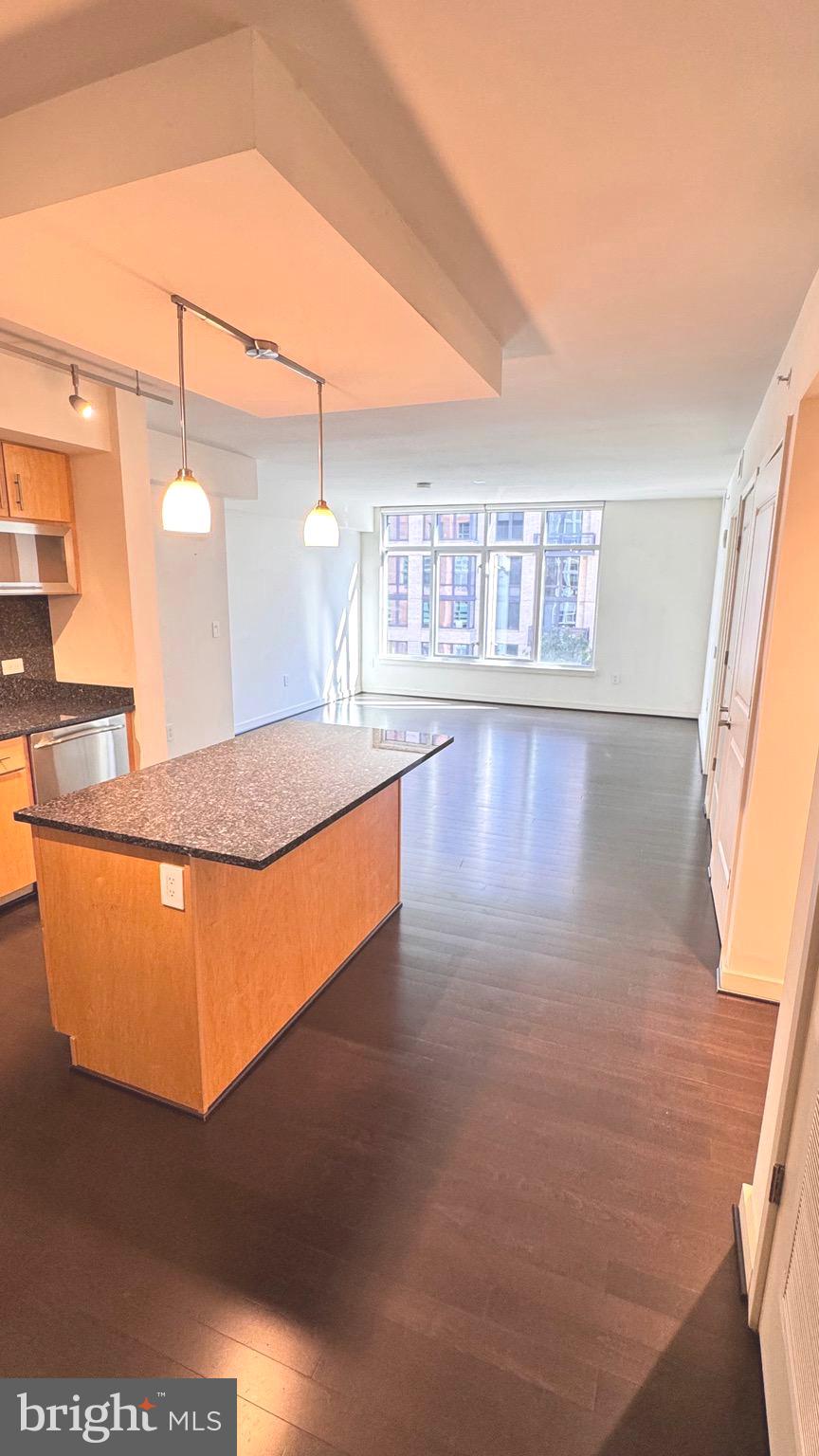 1025 1ST STREET SE 614