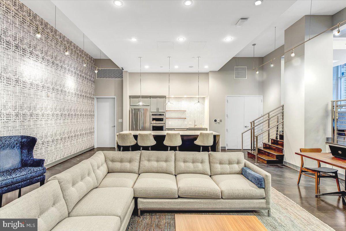 1025 1ST STREET SE 614