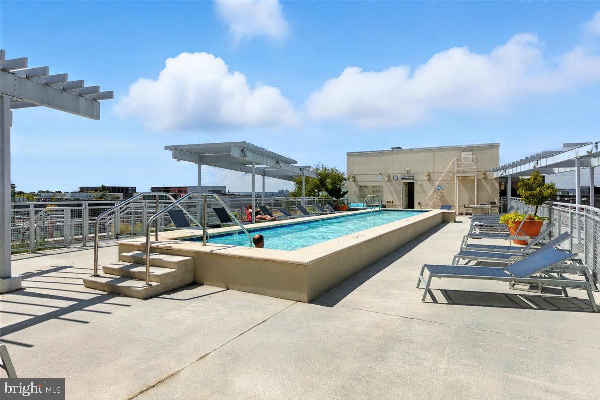 1025 1ST STREET SE 614