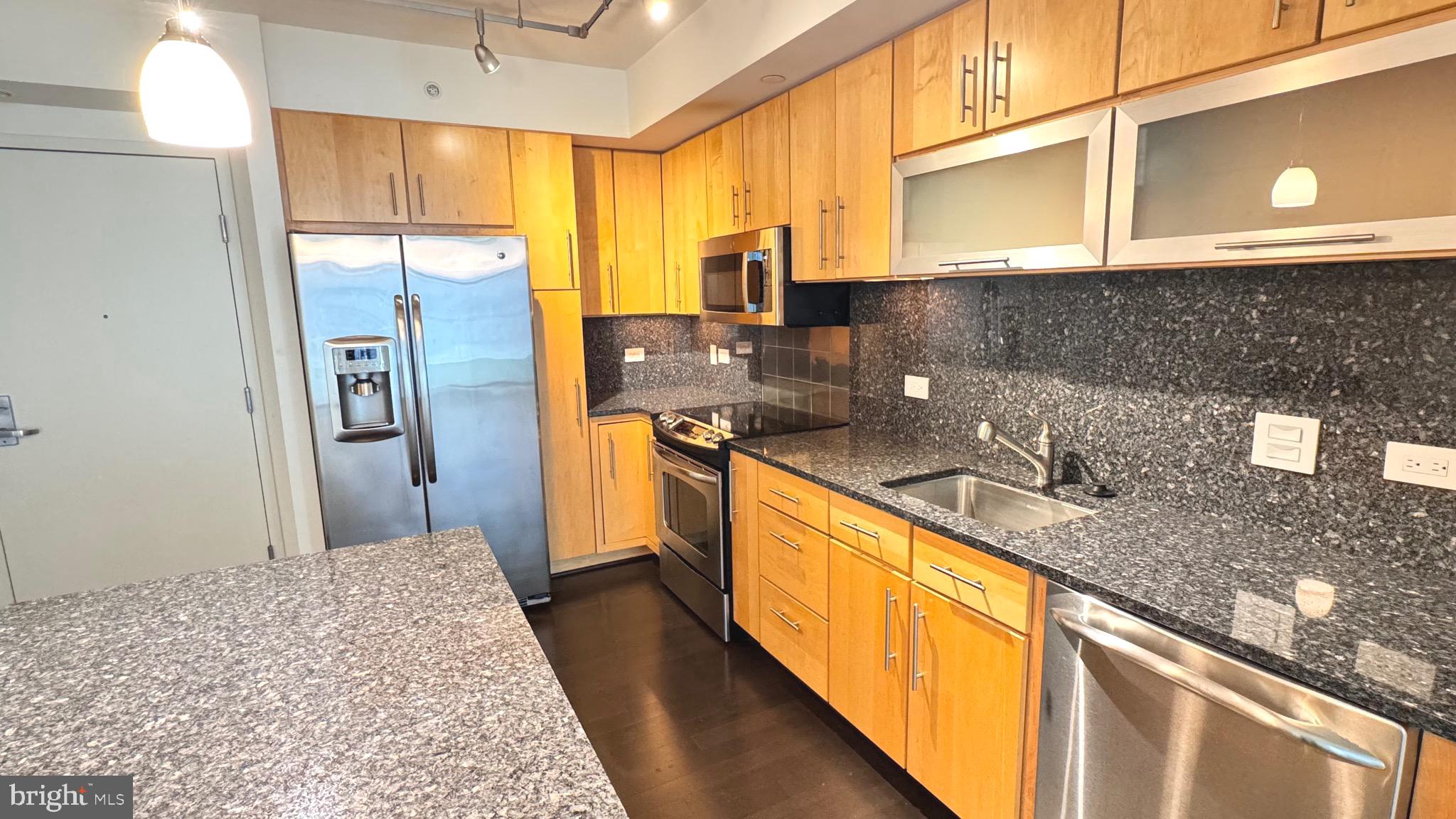 1025 1ST STREET SE 614