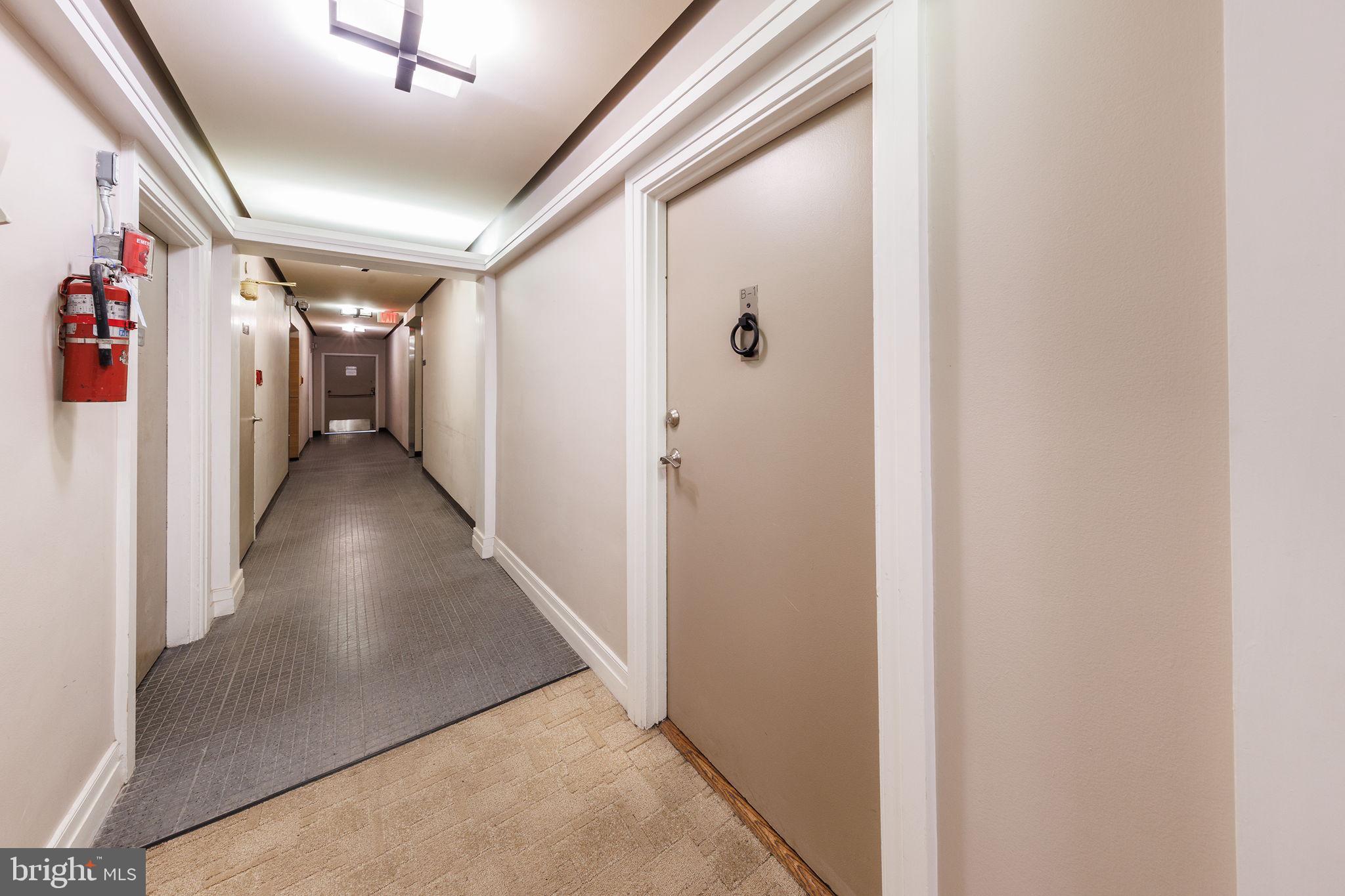 3315 WISCONSIN AVENUE NW B1