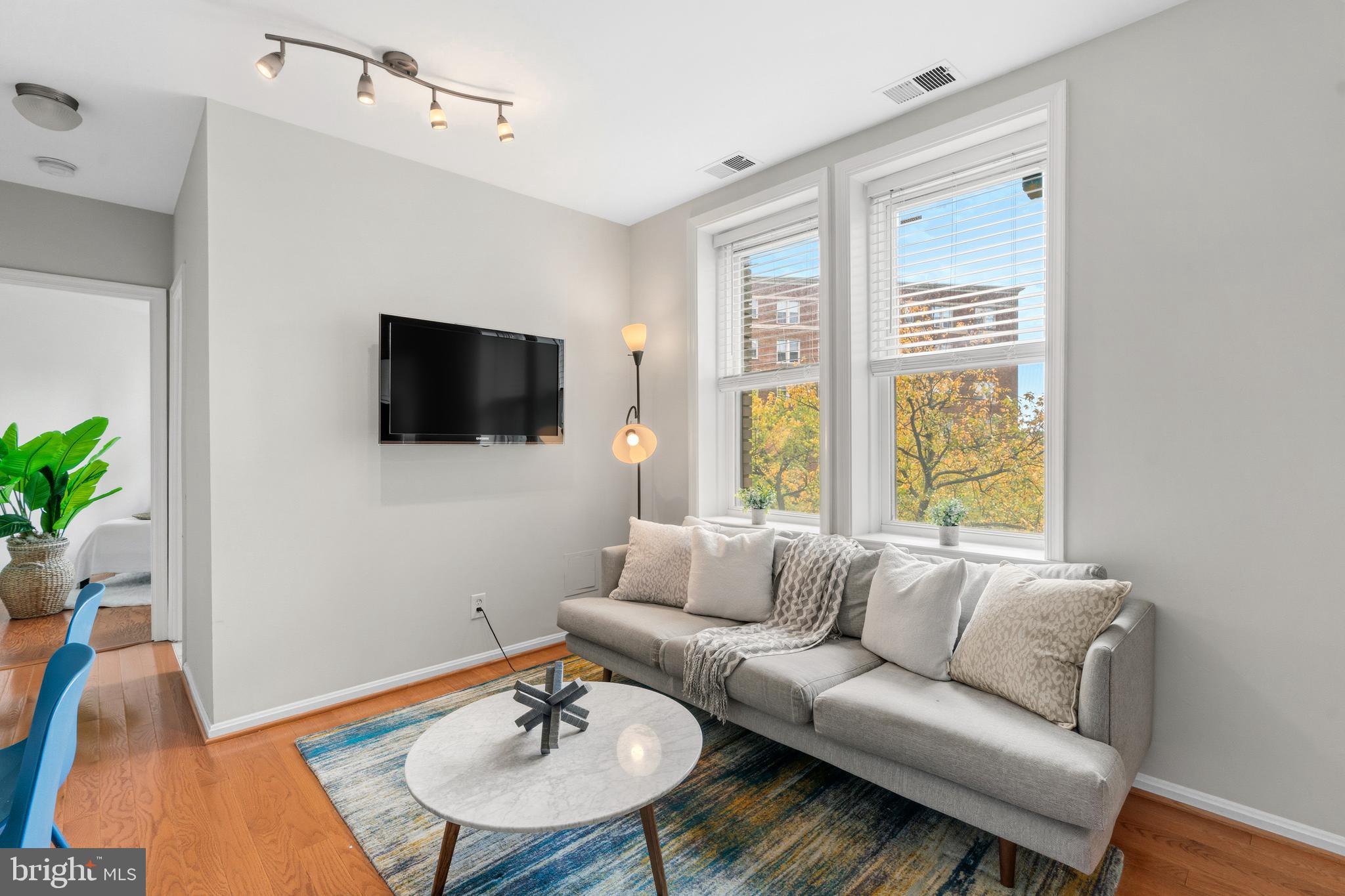 2001 16TH STREET NW 404