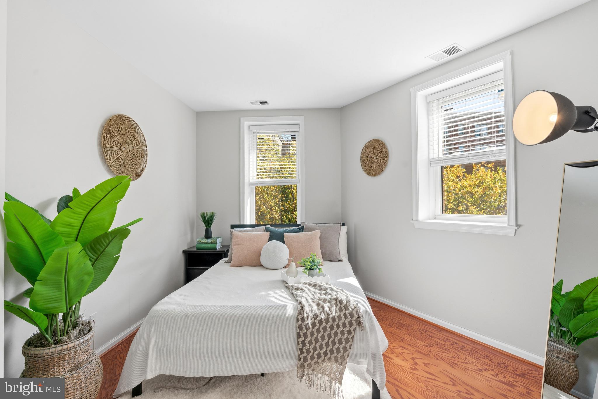 2001 16TH STREET NW 404