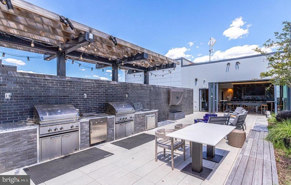70 N STREET SE N913