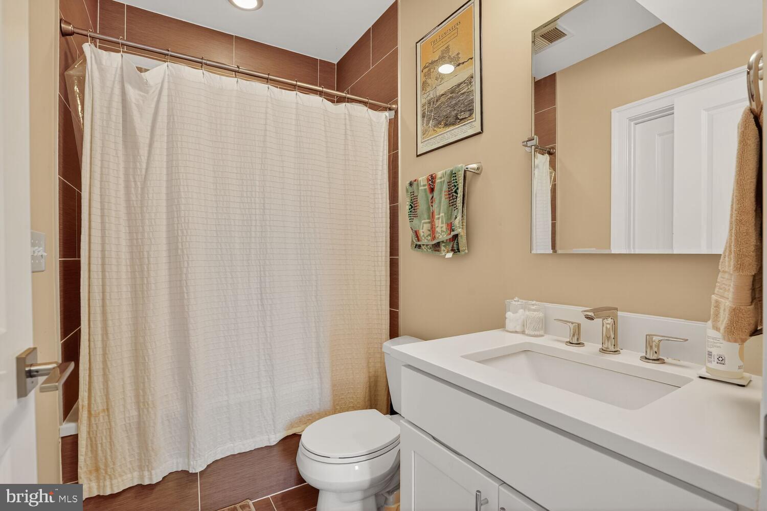 1014 10TH STREET NE 1