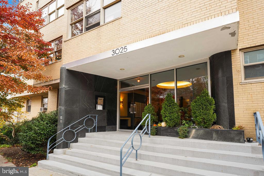 3025 ONTARIO ROAD NW 203