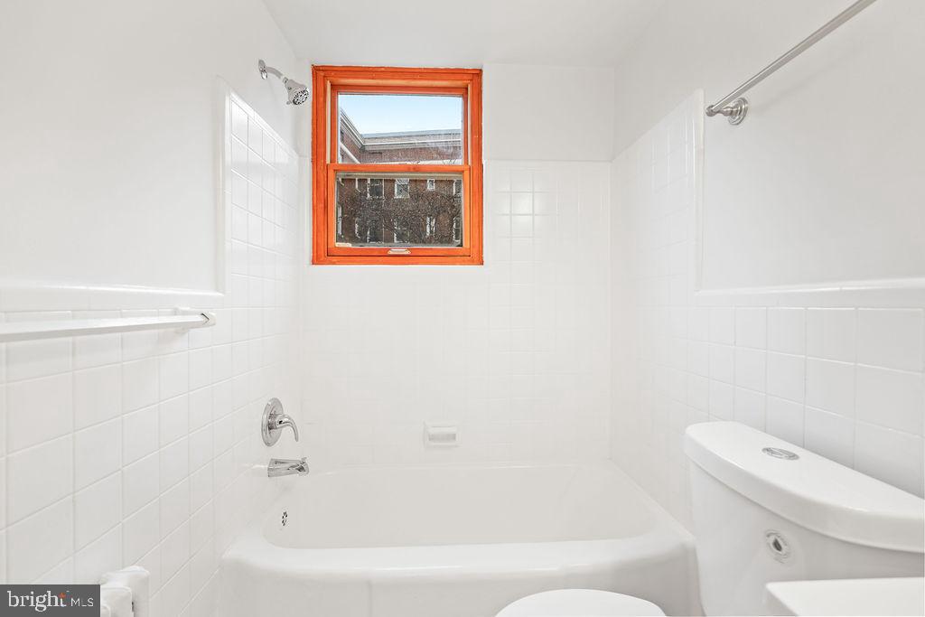 3025 ONTARIO ROAD NW 203