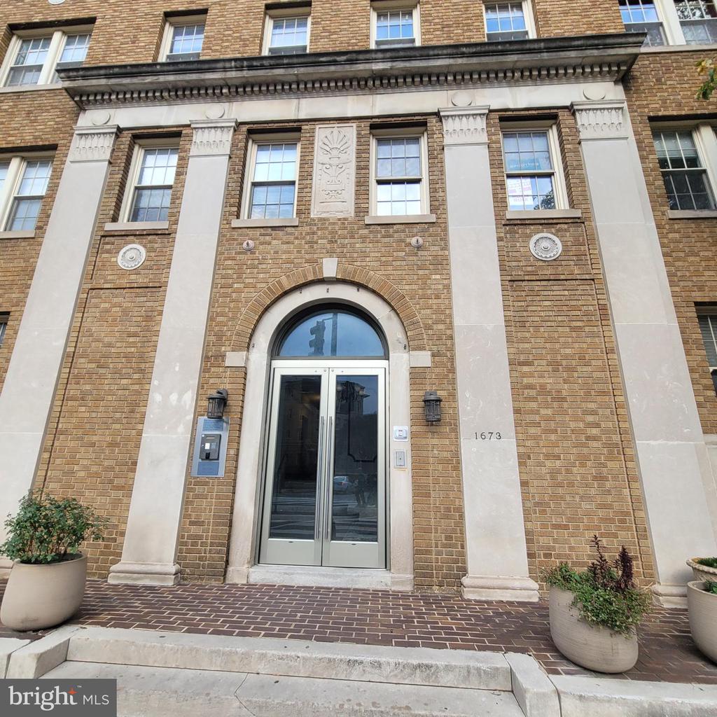 1673 PARK ROAD NW 502