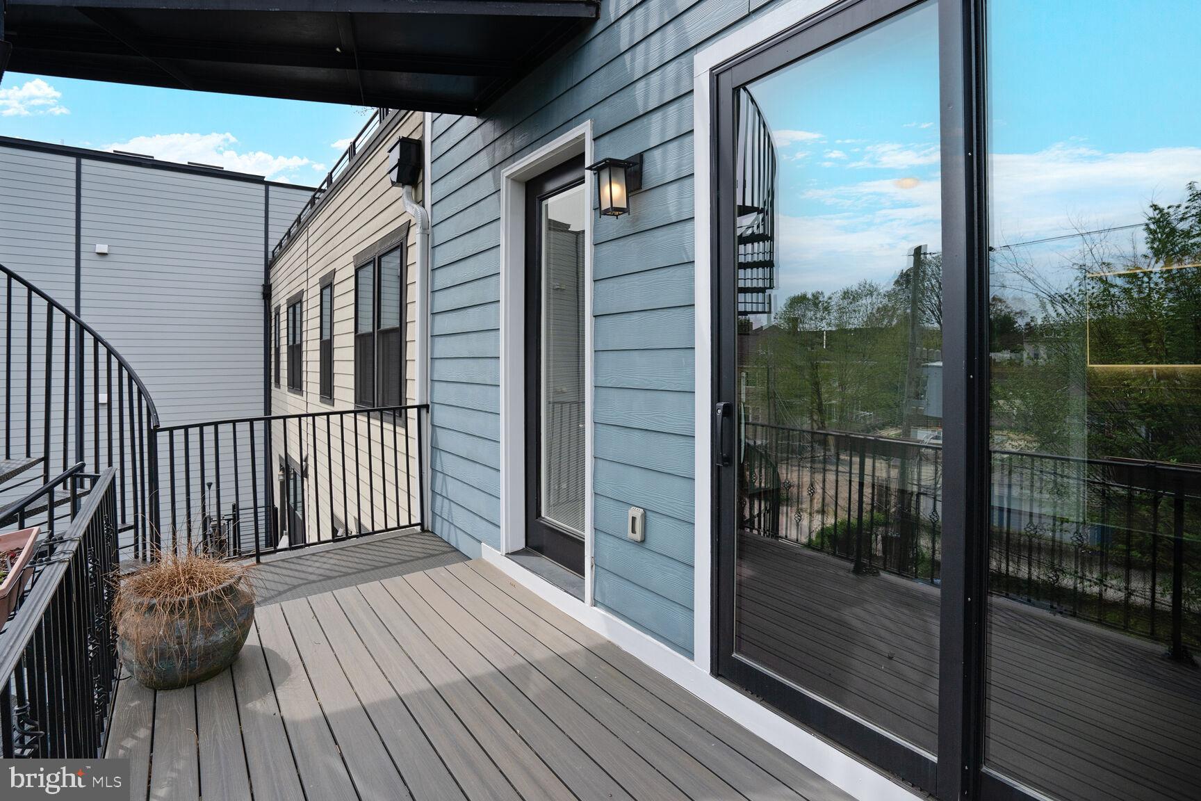 4523 GEORGIA AVENUE NW 2