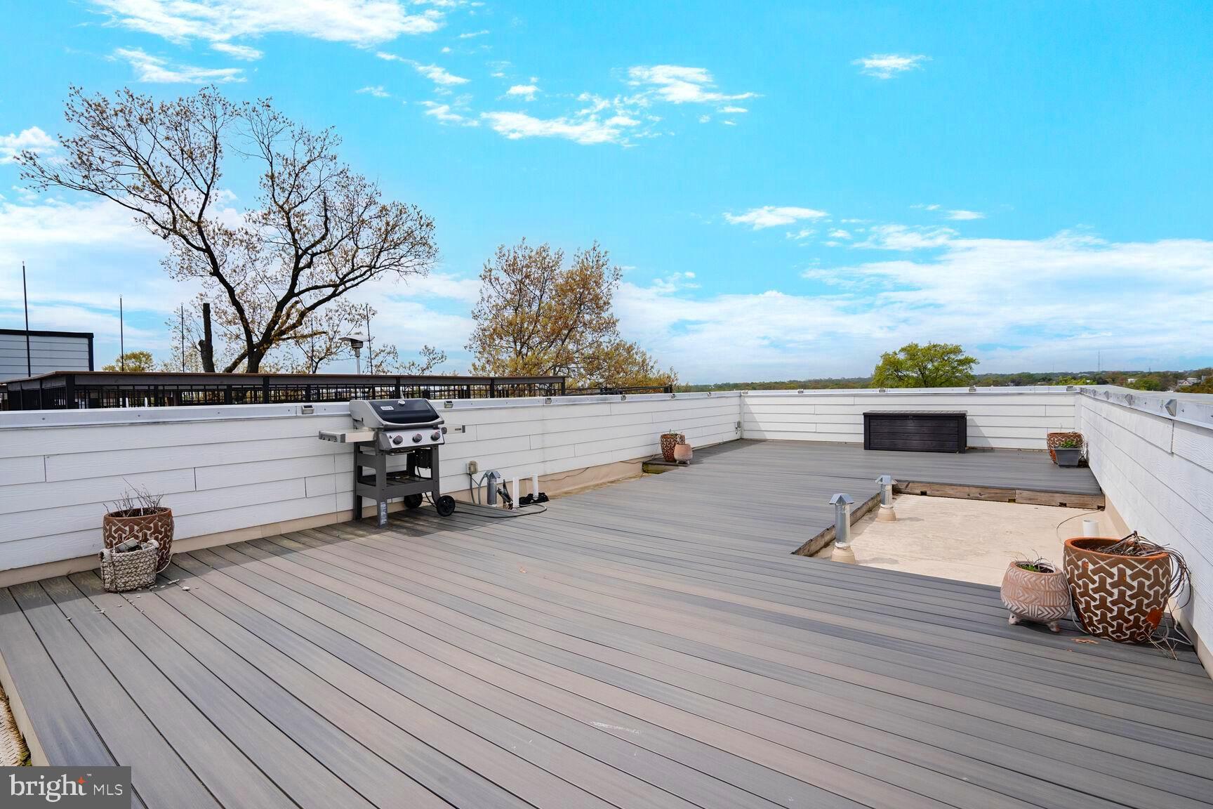 4523 GEORGIA AVENUE NW 2