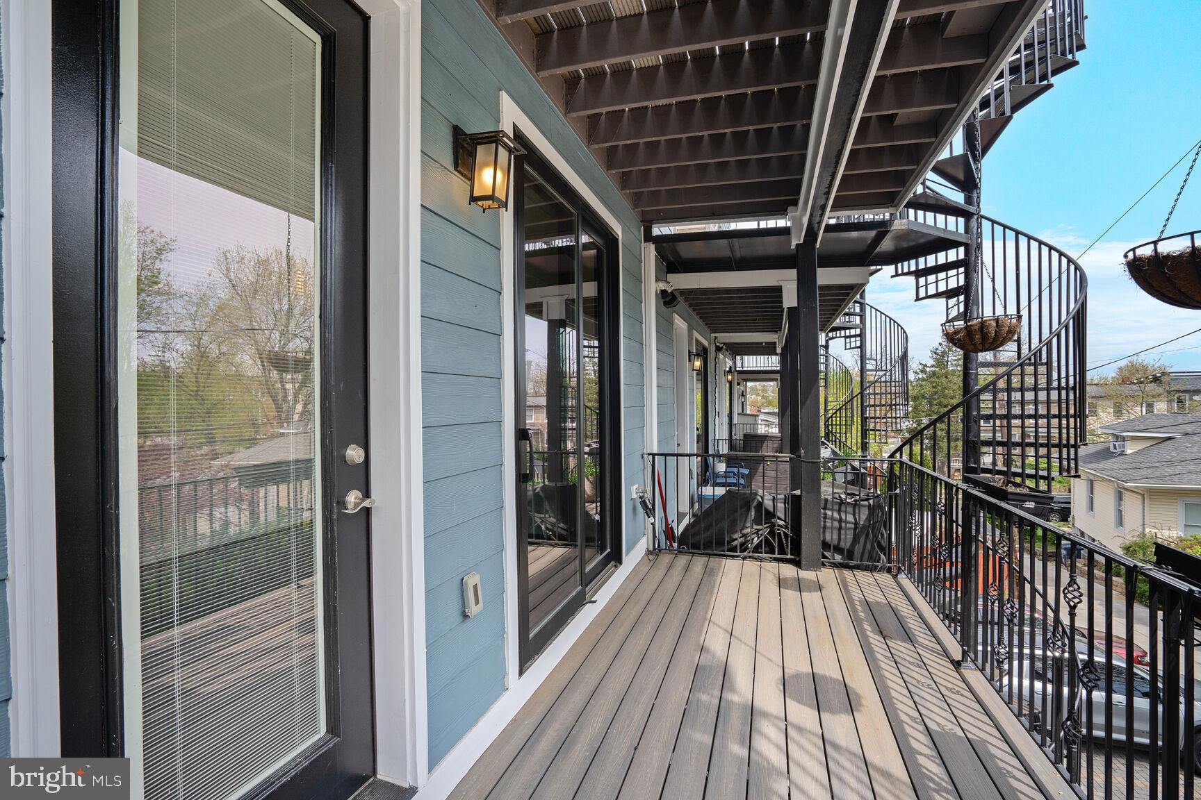 4523 GEORGIA AVENUE NW 2