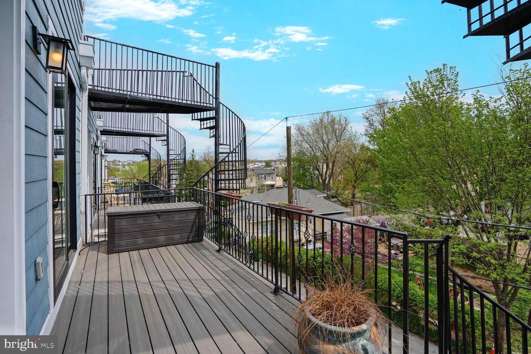 4523 GEORGIA AVENUE NW 2