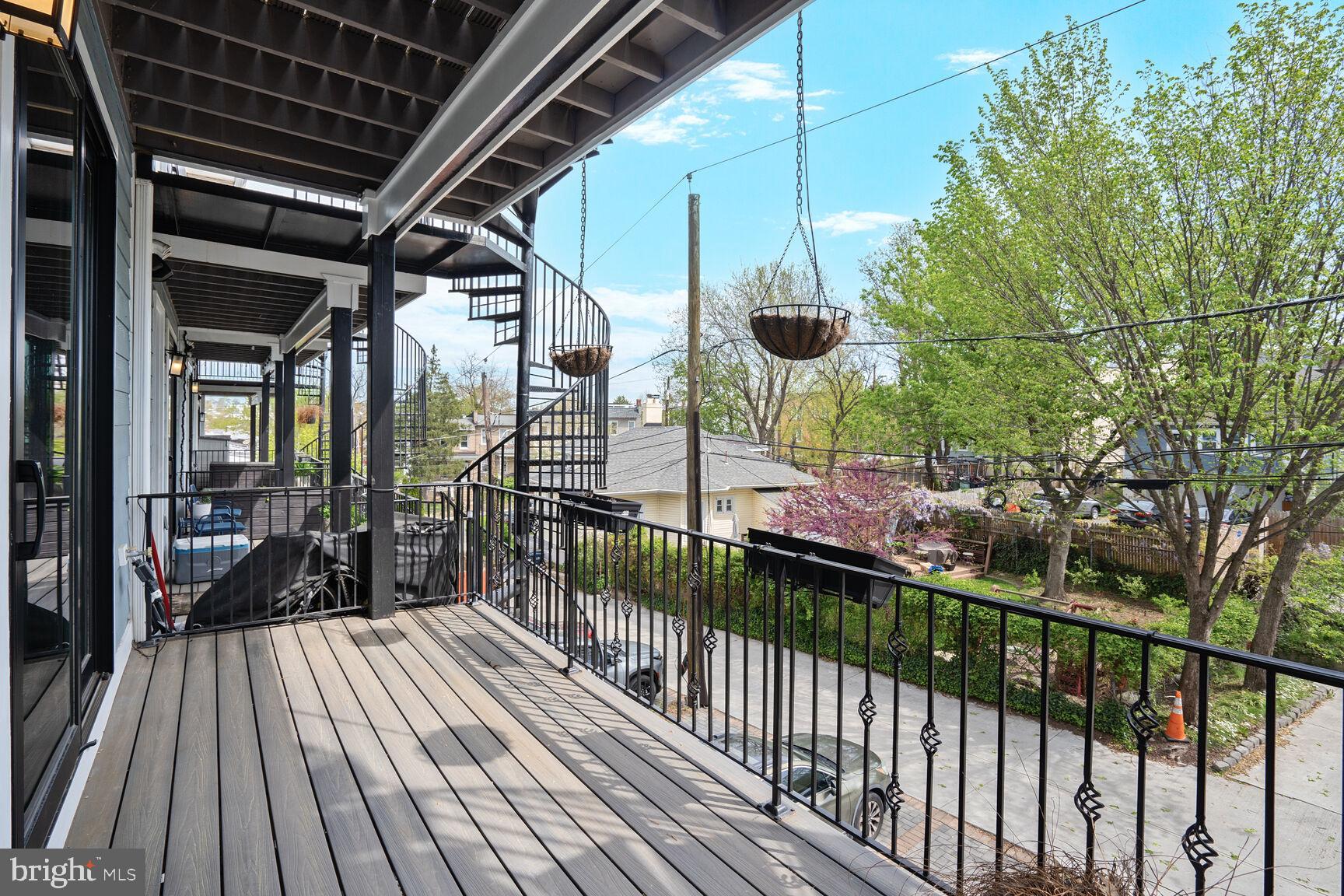 4523 GEORGIA AVENUE NW 2