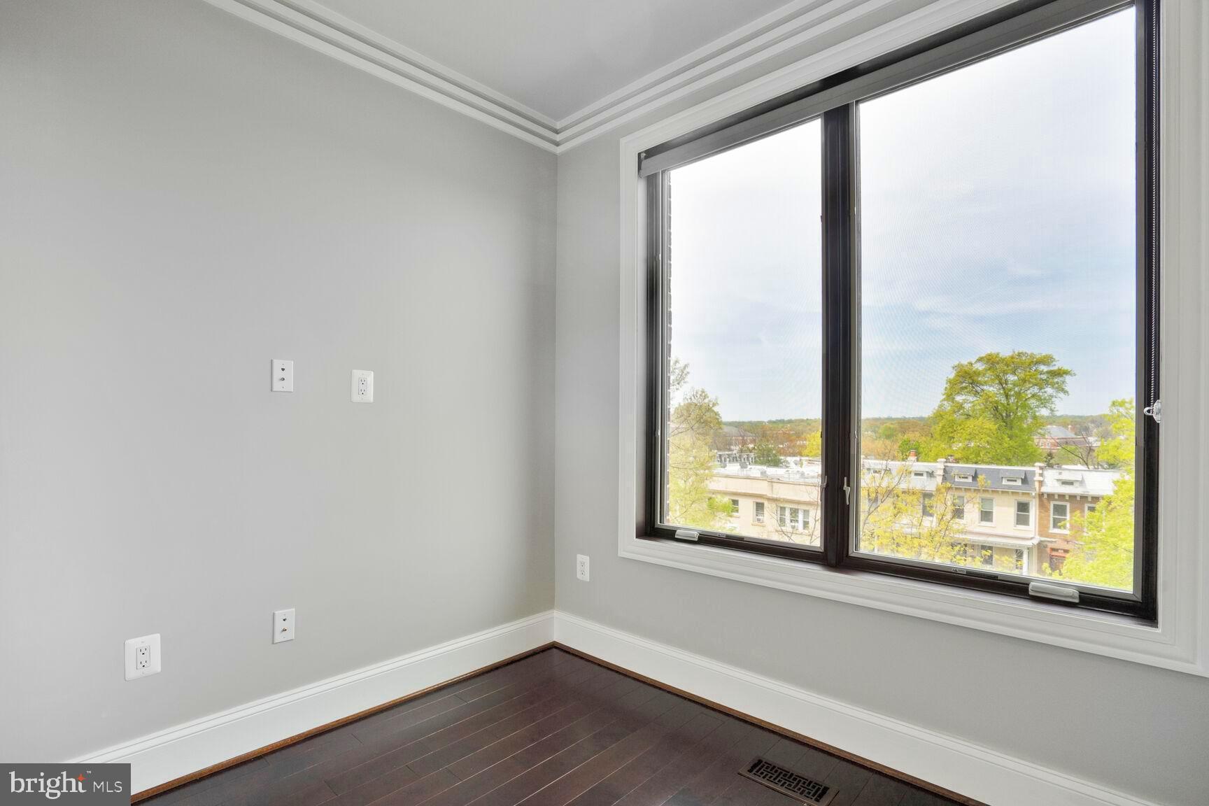 4523 GEORGIA AVENUE NW 2