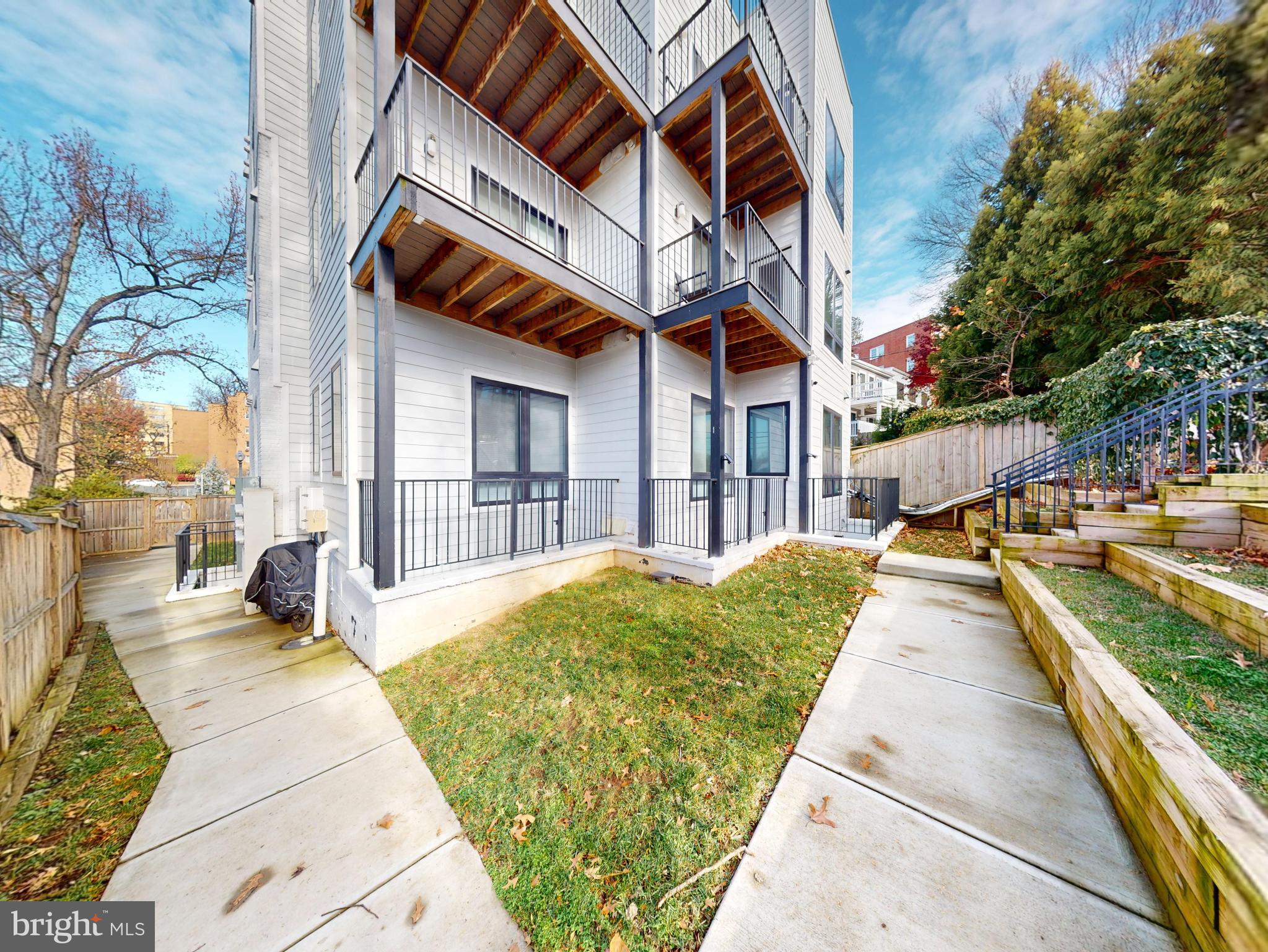 2642 39TH STREET NW 2