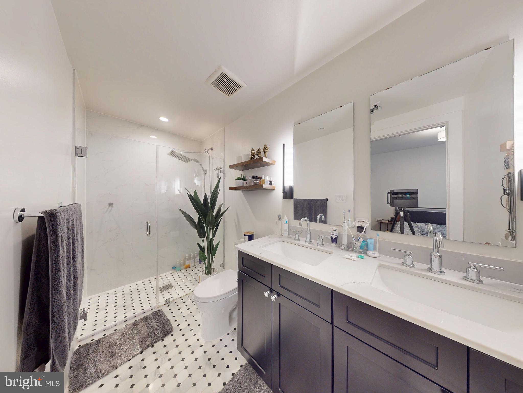 2642 39TH STREET NW 2