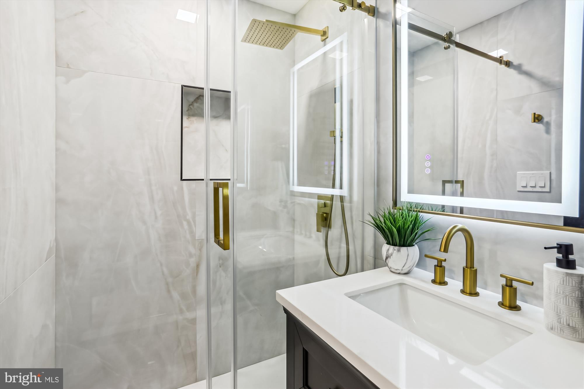 1832 FLORIDA AVENUE NW