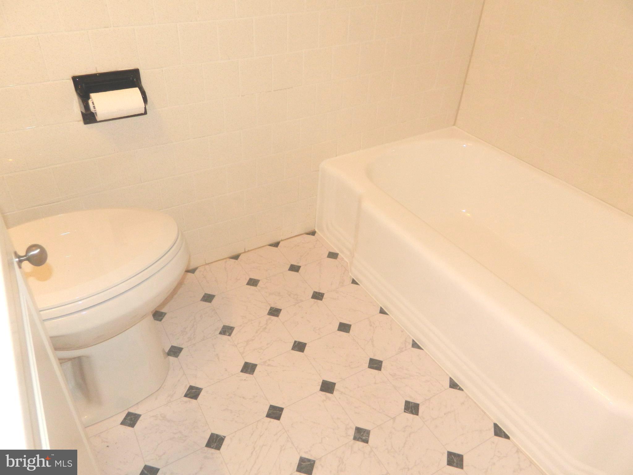 513 12TH STREET NE 9