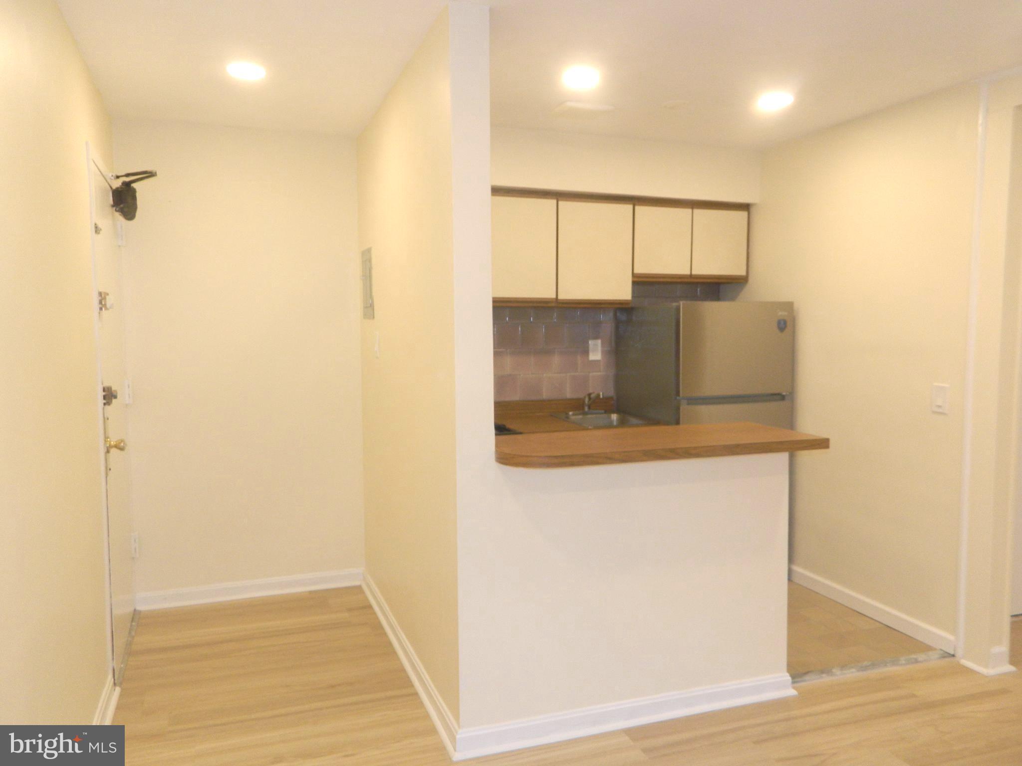 513 12TH STREET NE 9