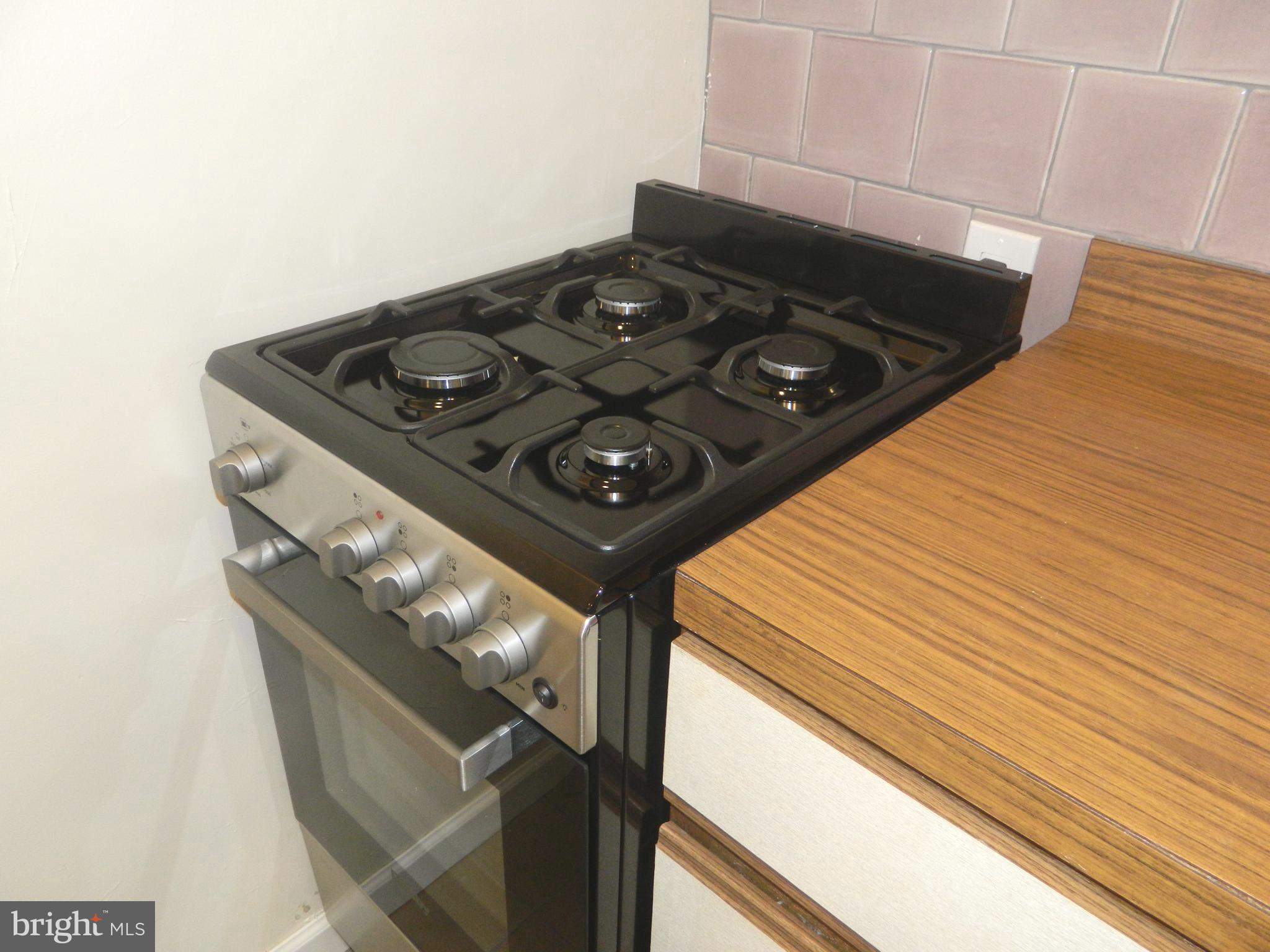 513 12TH STREET NE 9