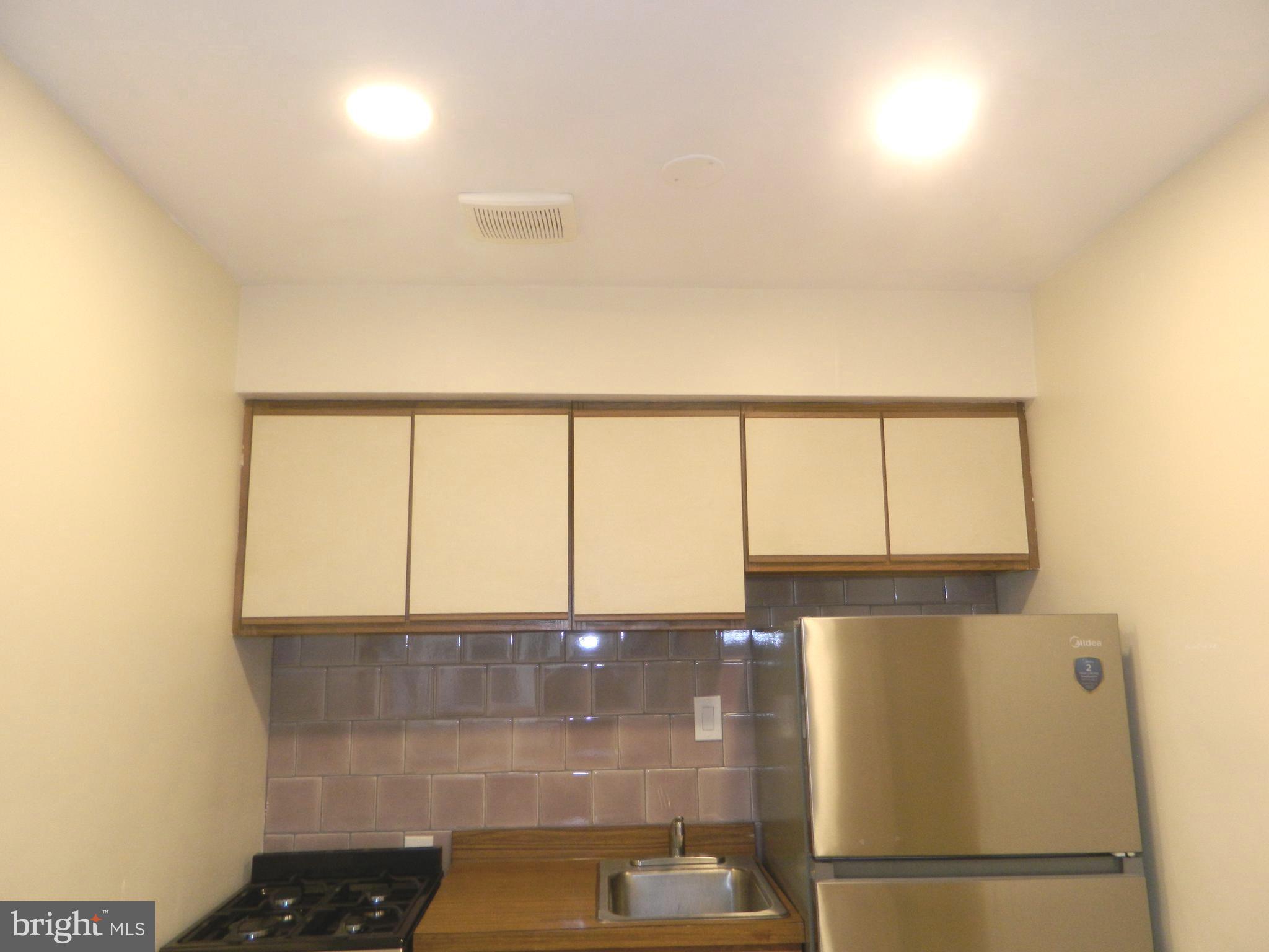 513 12TH STREET NE 9