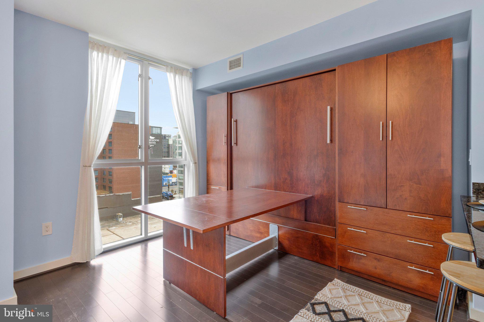 1025 1ST STREET SE 907