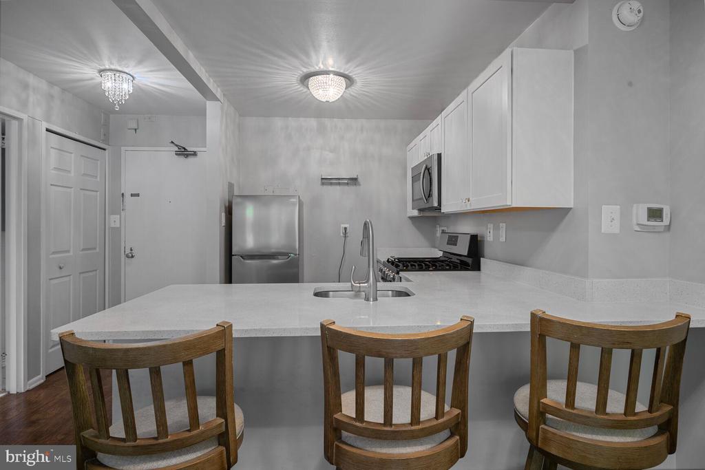 2939 VAN NESS STREET NW 405