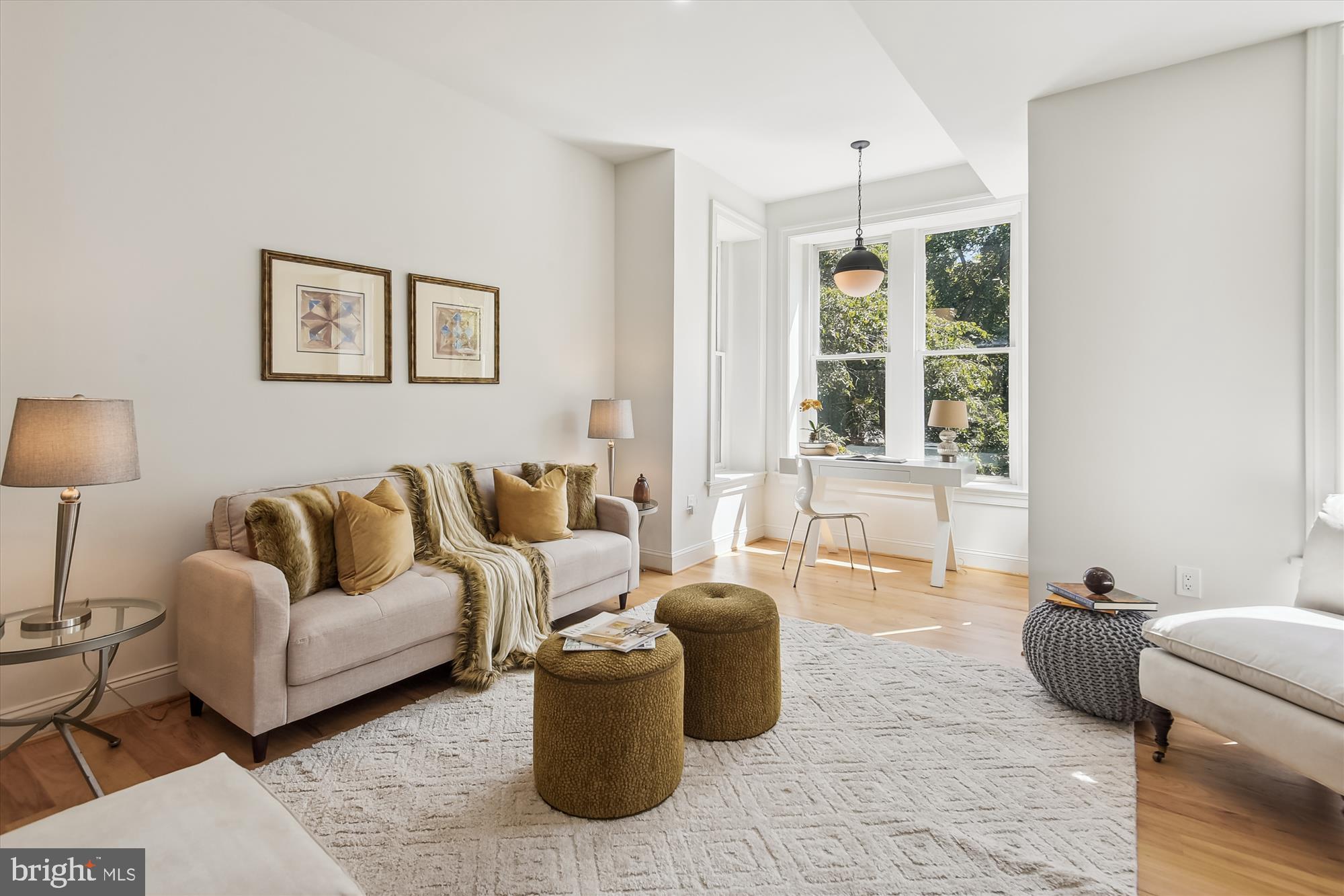 1214 EAST CAPITOL STREET NE