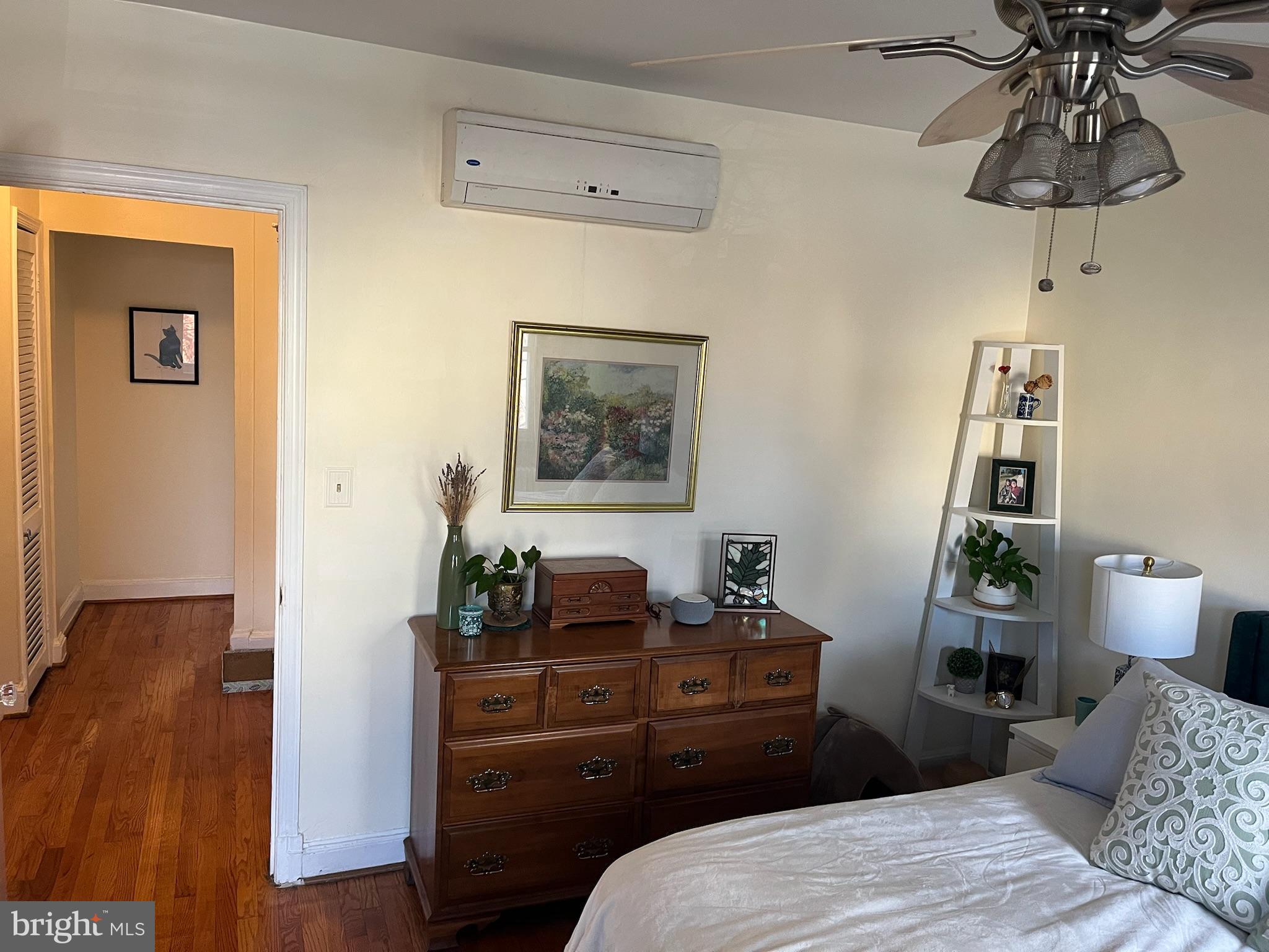 717 KEARNY STREET NE