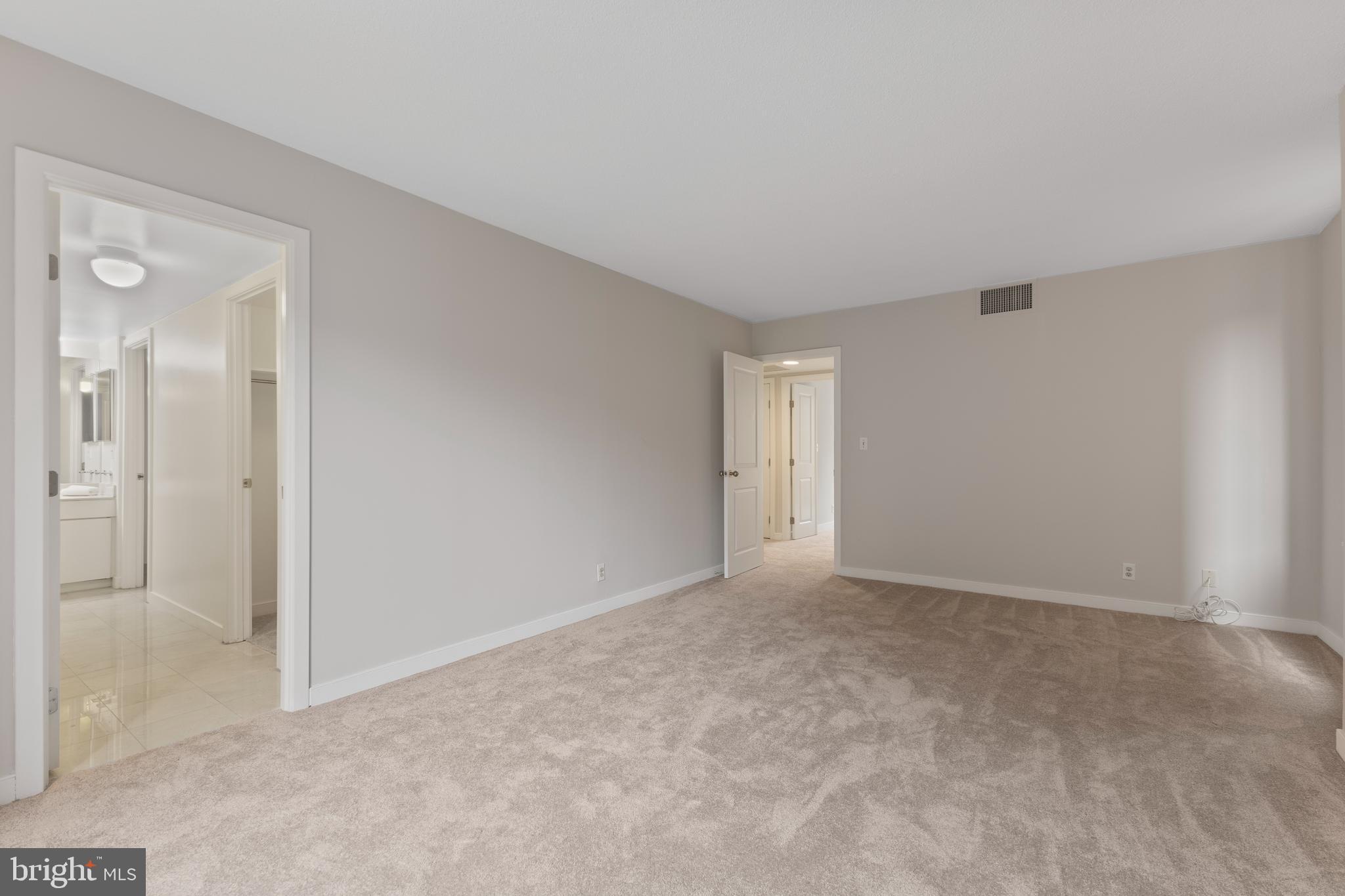 1099 22ND STREET NW 601