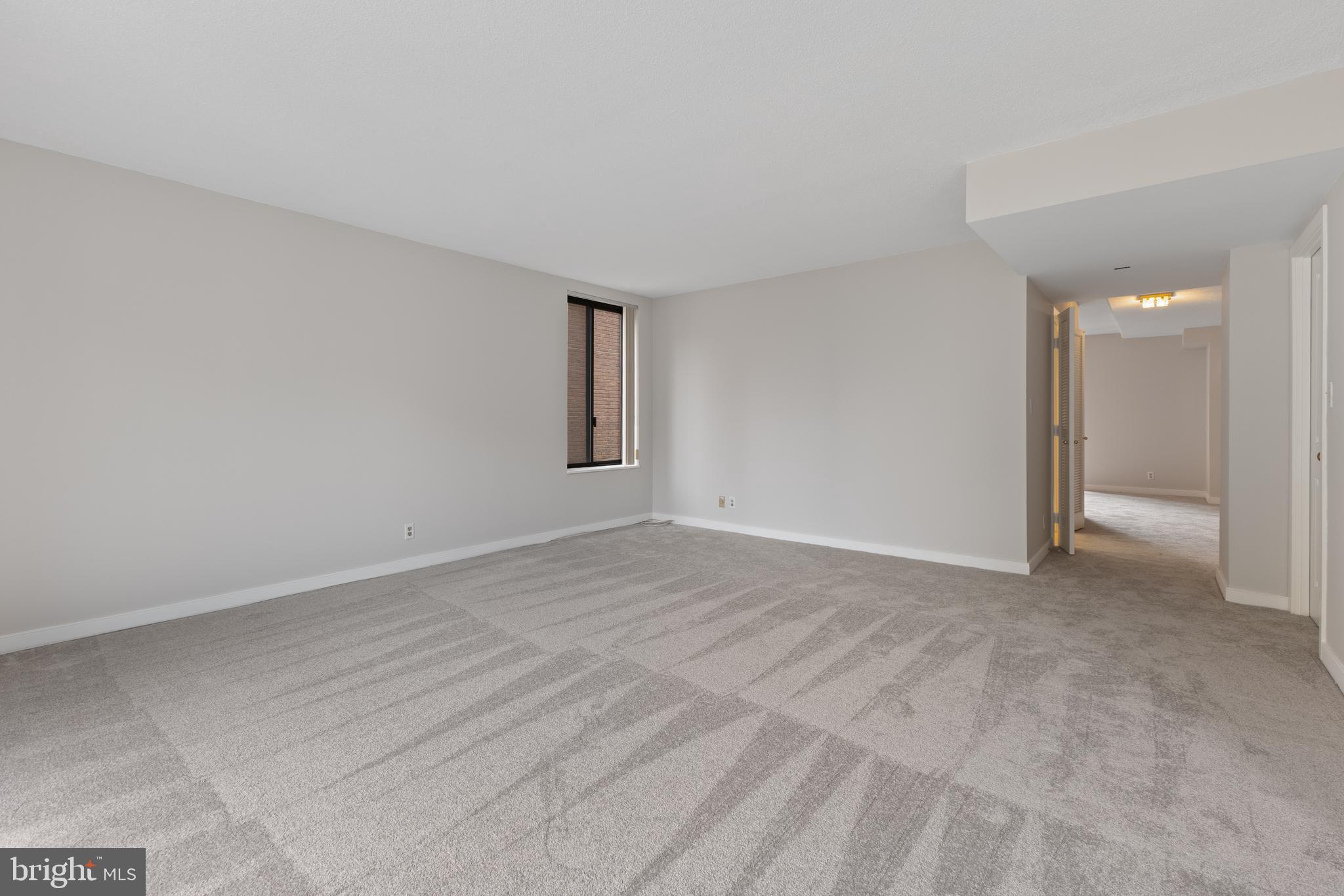 1099 22ND STREET NW 601