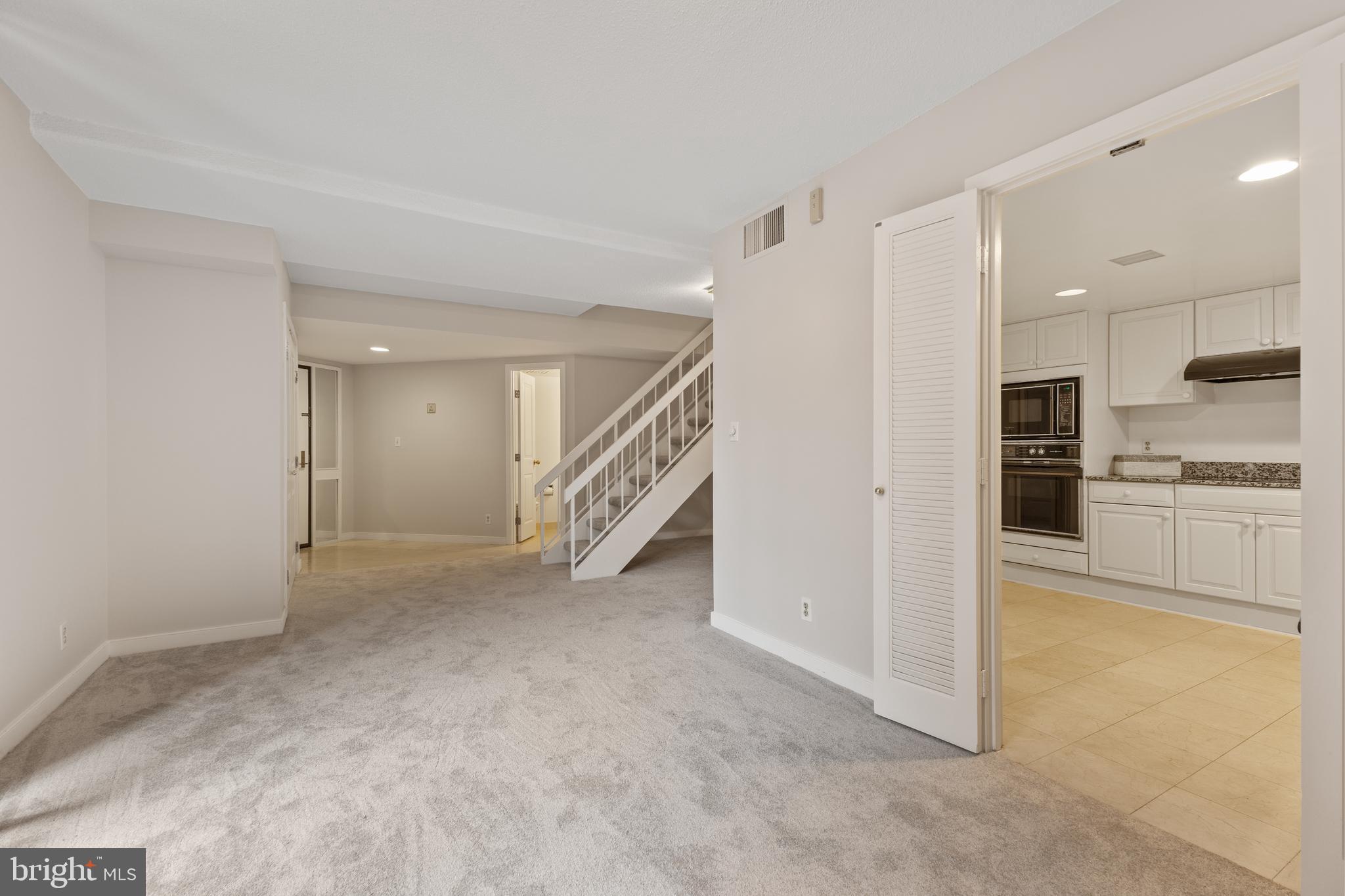 1099 22ND STREET NW 601