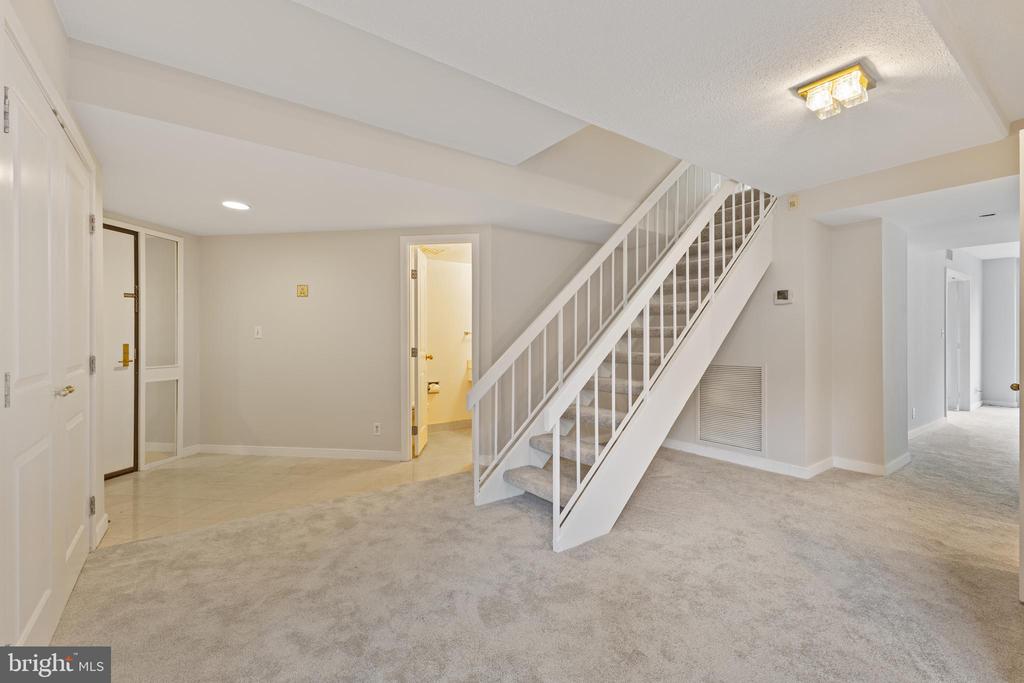 1099 22ND STREET NW 601