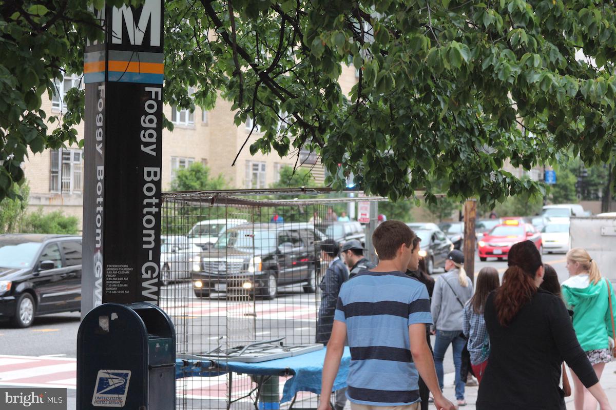 1099 22ND STREET NW 601