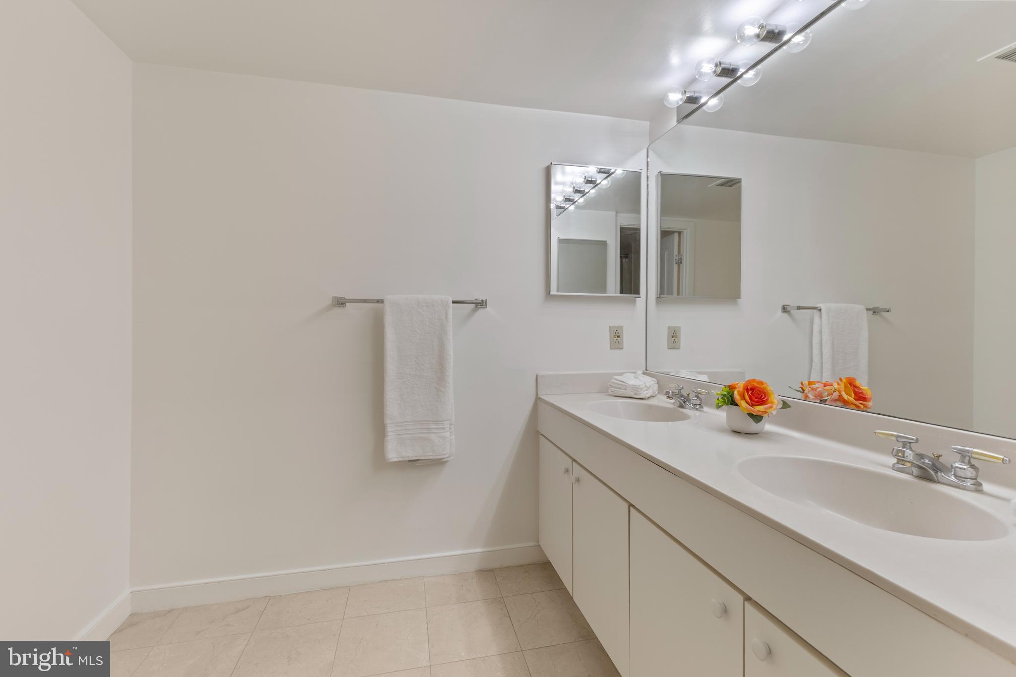 1099 22ND STREET NW 601