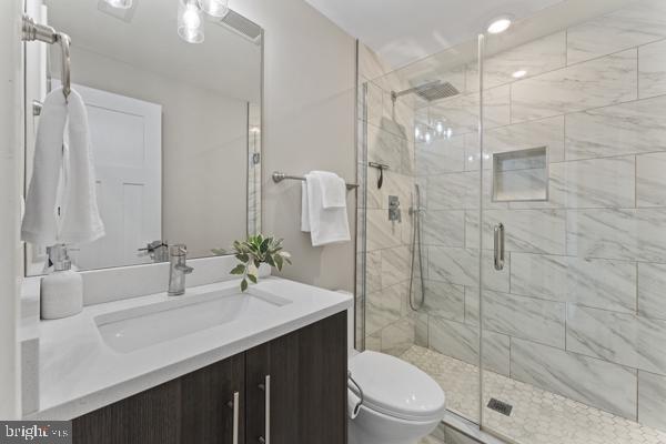 818 NW KENNEDY STREET NW 9