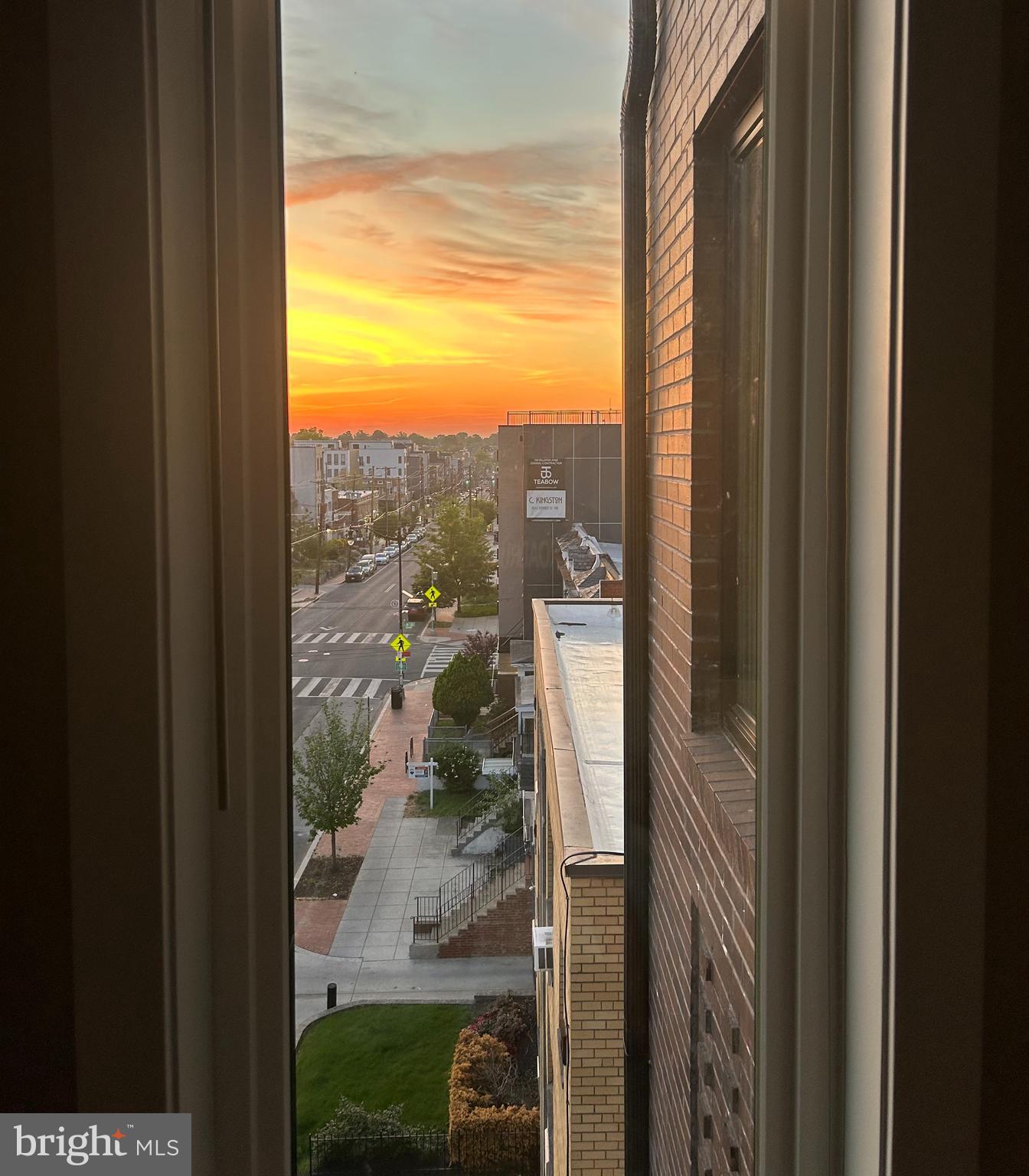 818 NW KENNEDY STREET NW 9