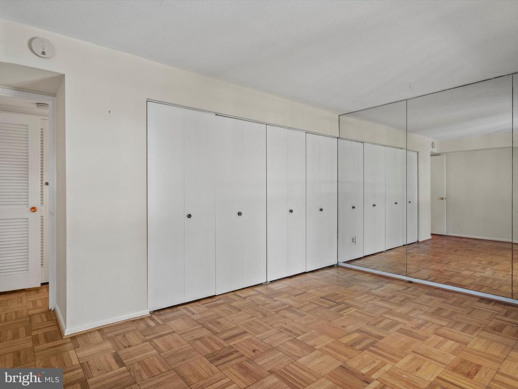 700 7TH STREET SW Unit: 430